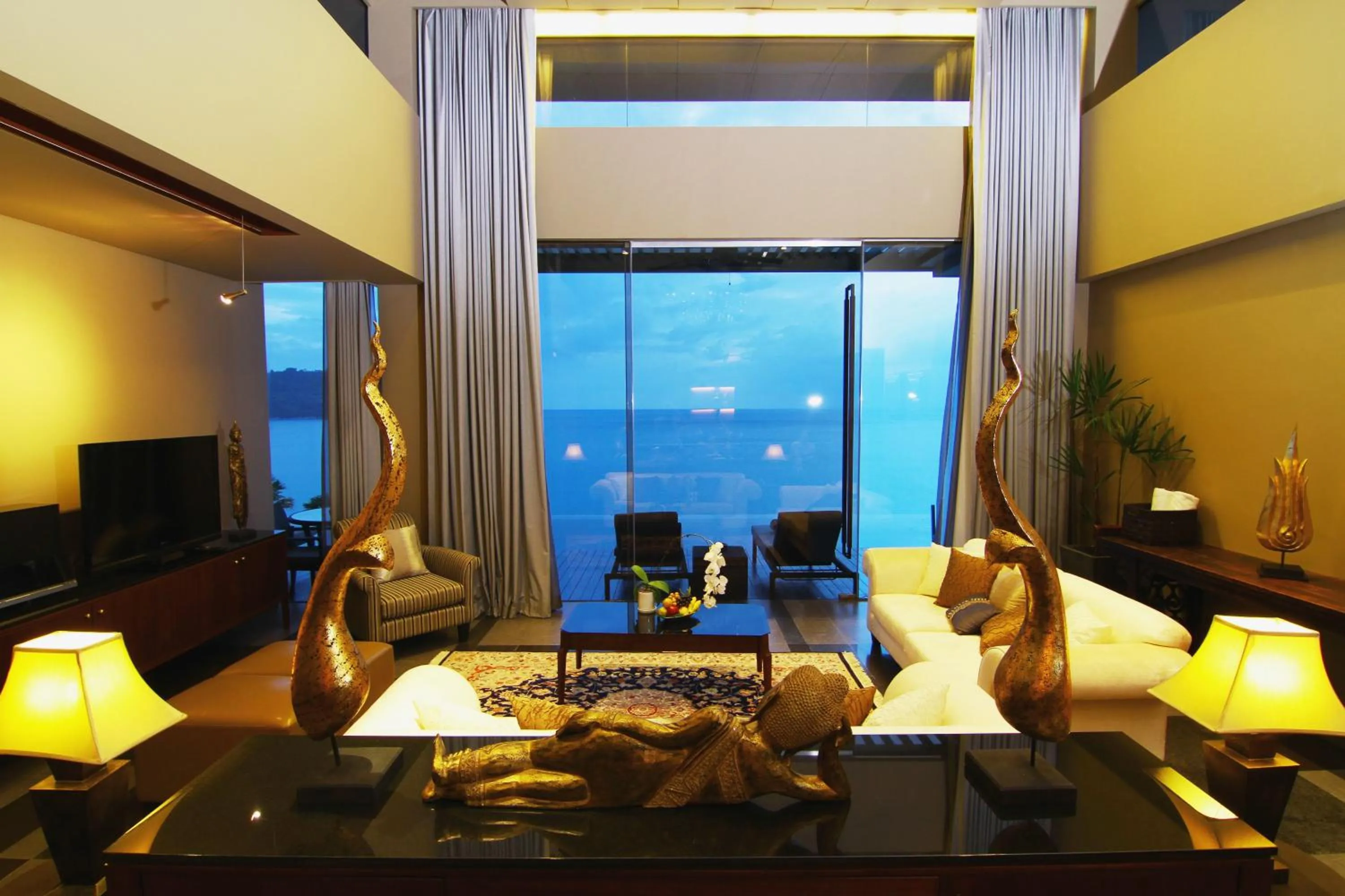 Living room in Impiana Private Villas Kata Noi