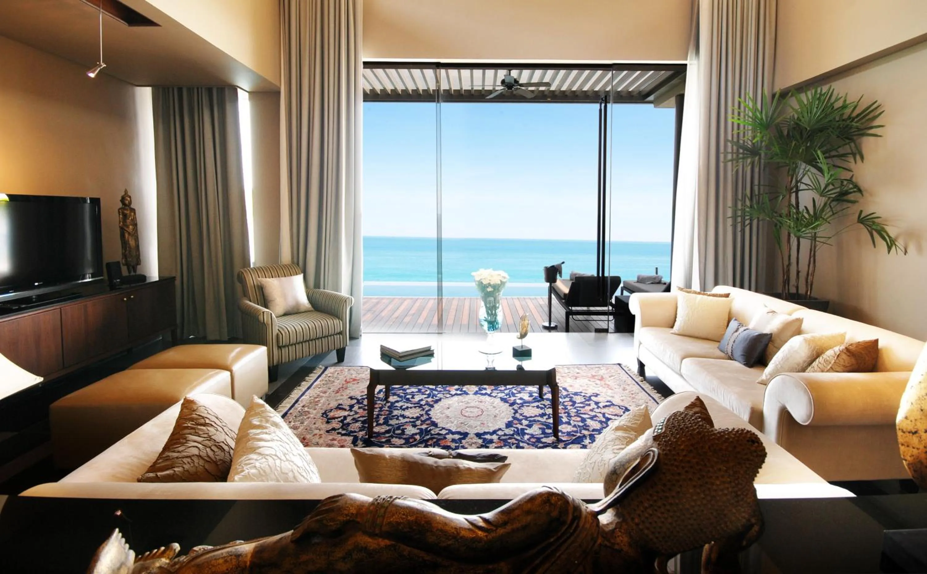 Living room in Impiana Private Villas Kata Noi