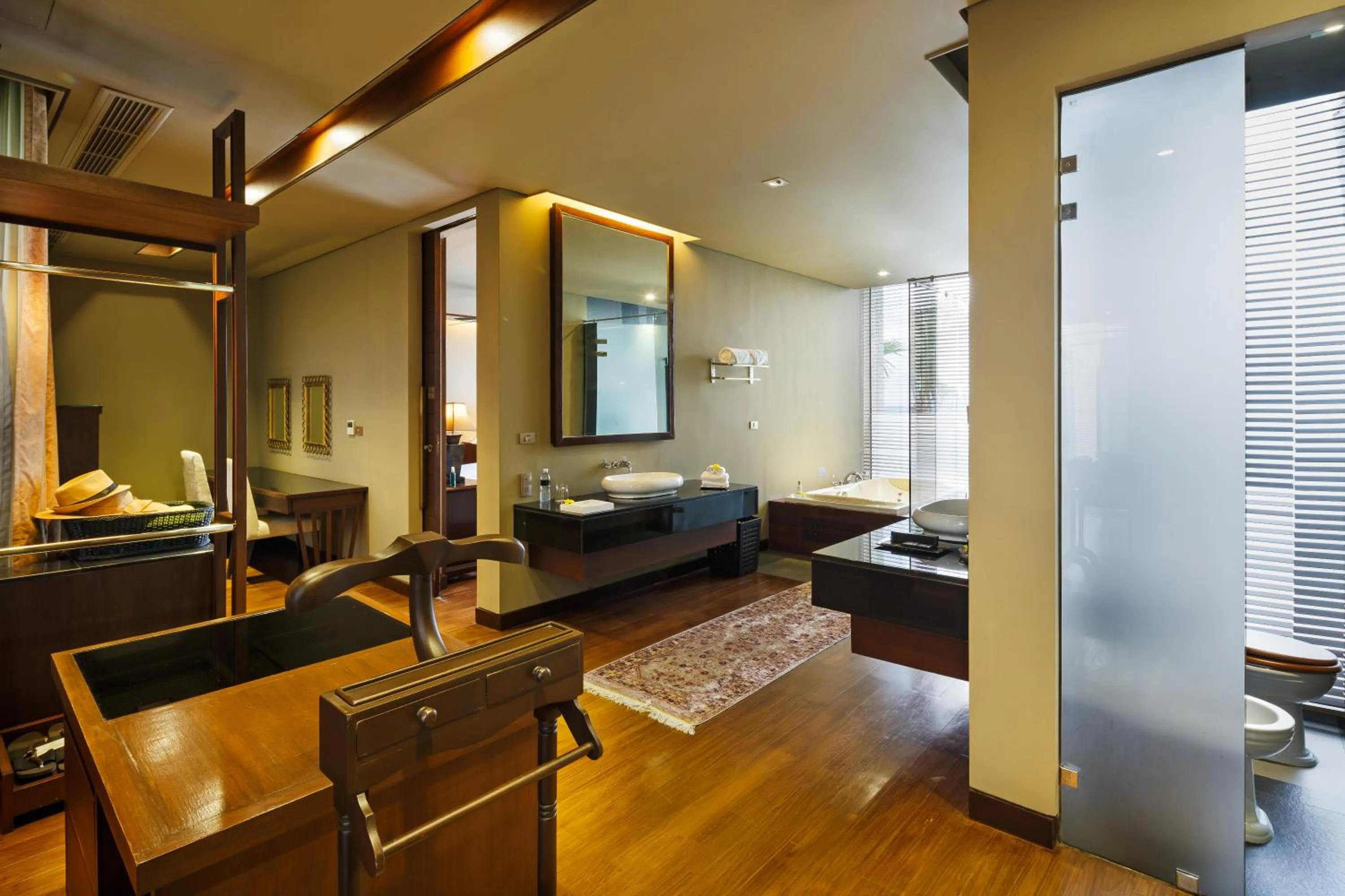 Bathroom, Bed in Impiana Private Villas Kata Noi