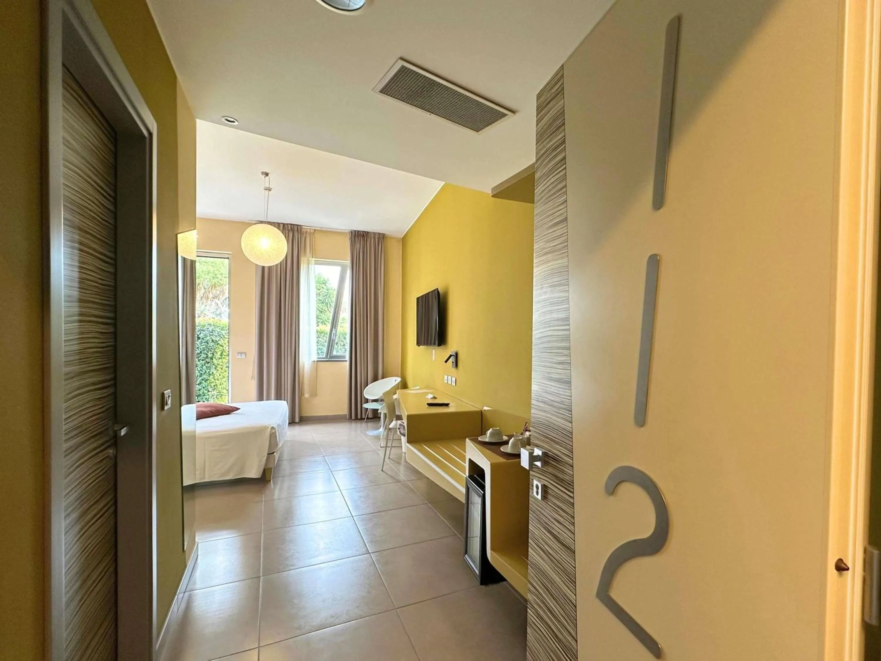 Bedroom, Bed in ibis Styles Catania Acireale