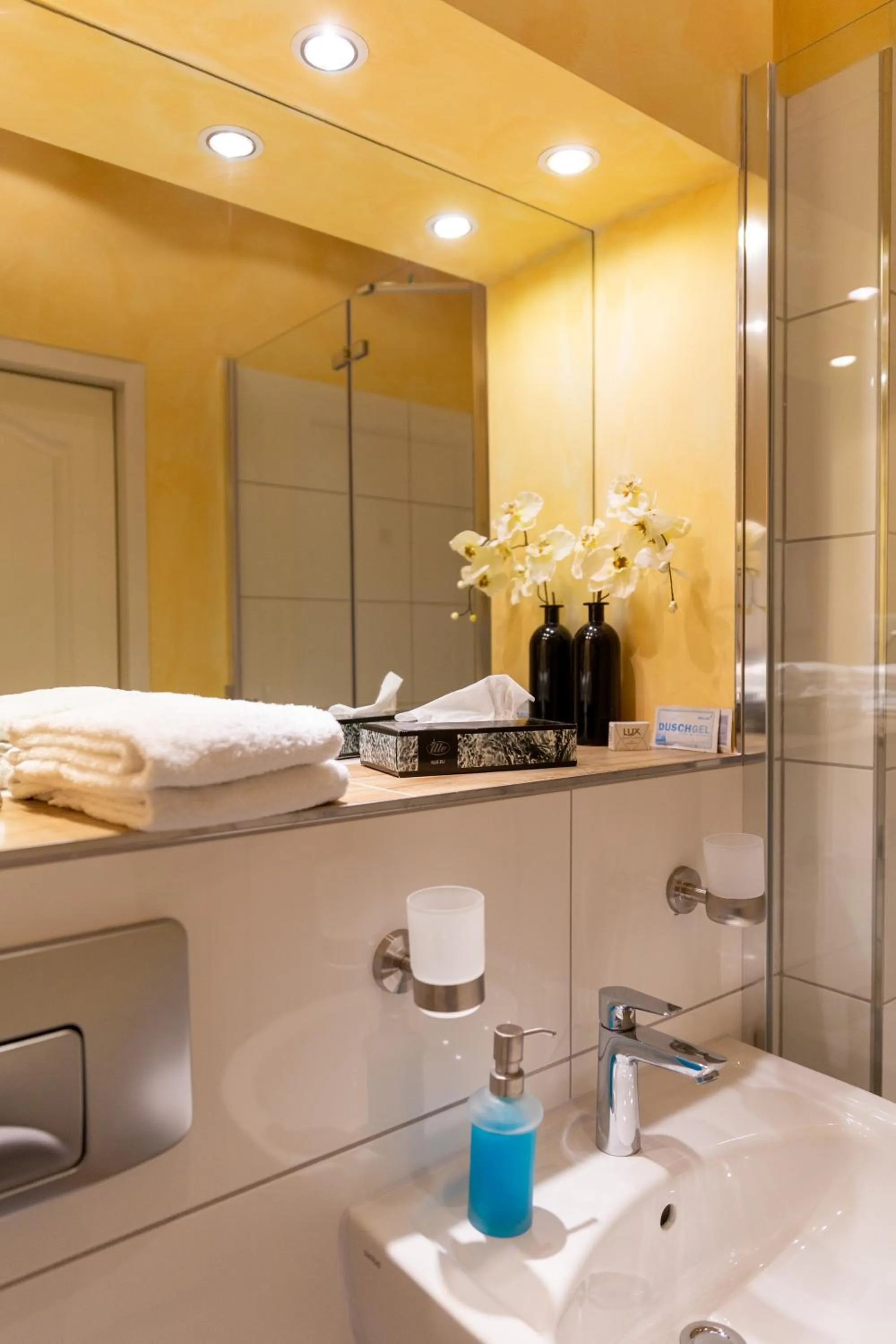 Bathroom in Hotel Landhaus Knappmann