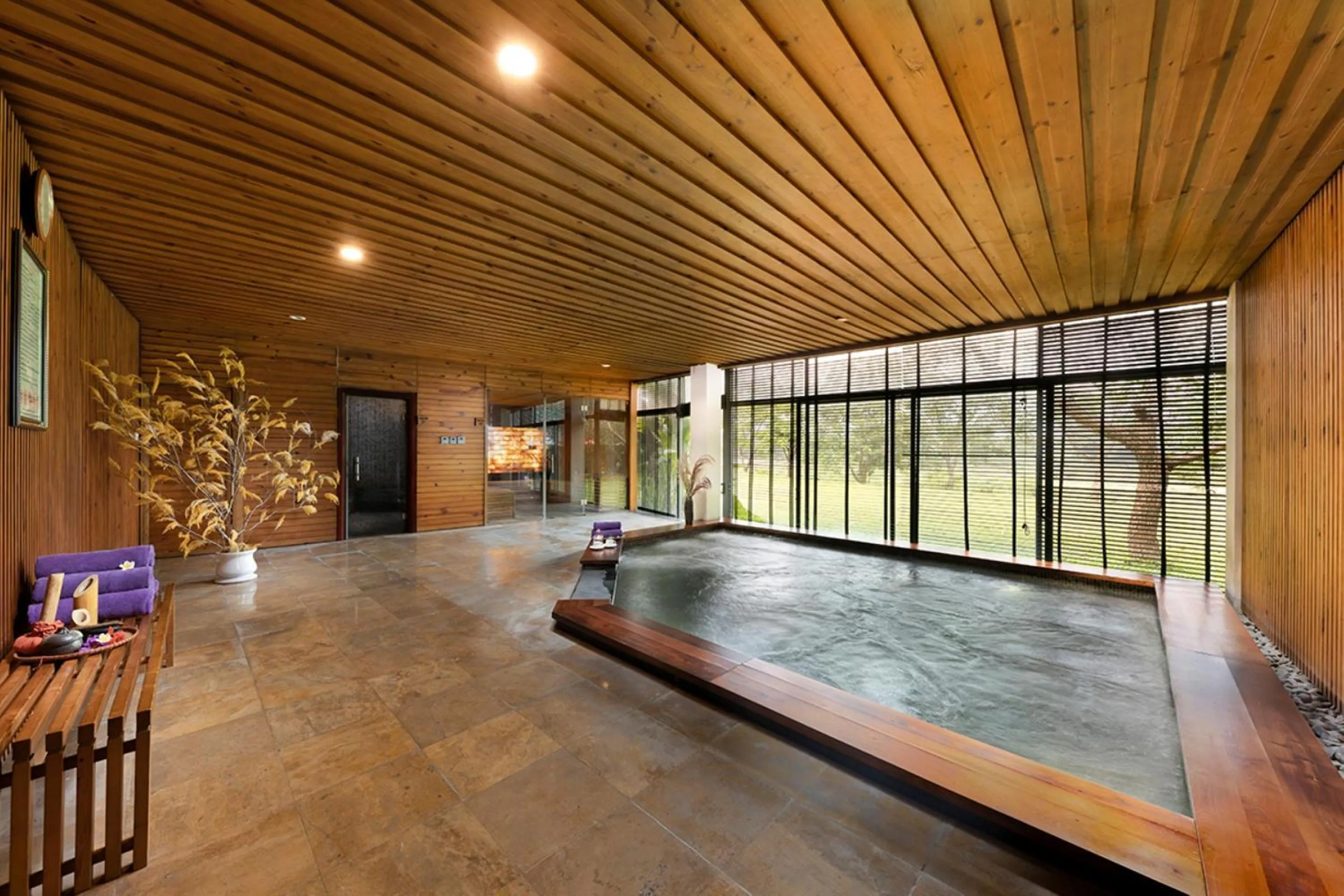 Hot Tub in Serena Kim Boi Resort - Hoa Binh