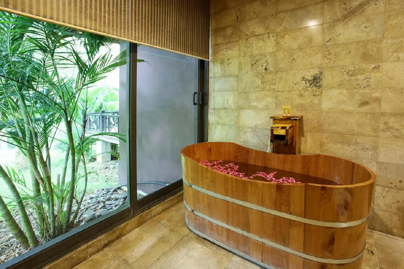 Bath in Serena Kim Boi Resort - Hoa Binh