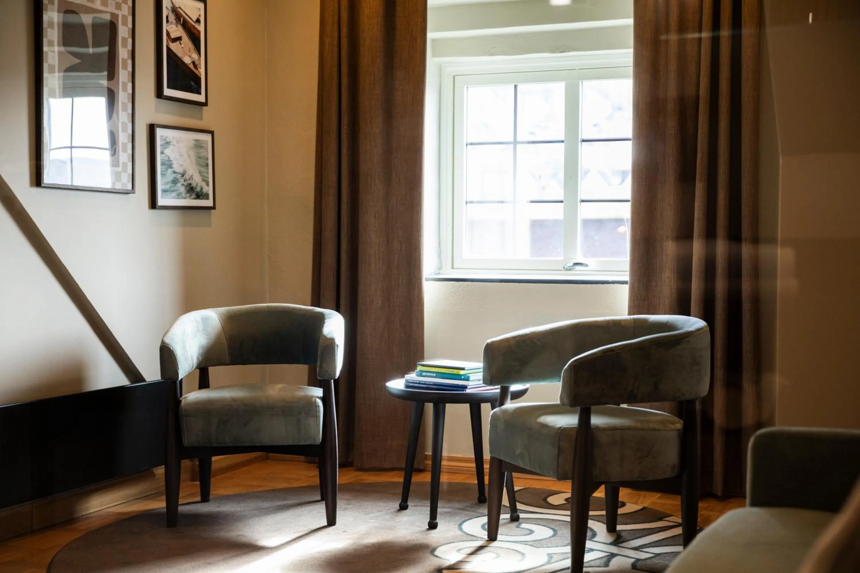 Seating area in Home Hotel Havnekontoret