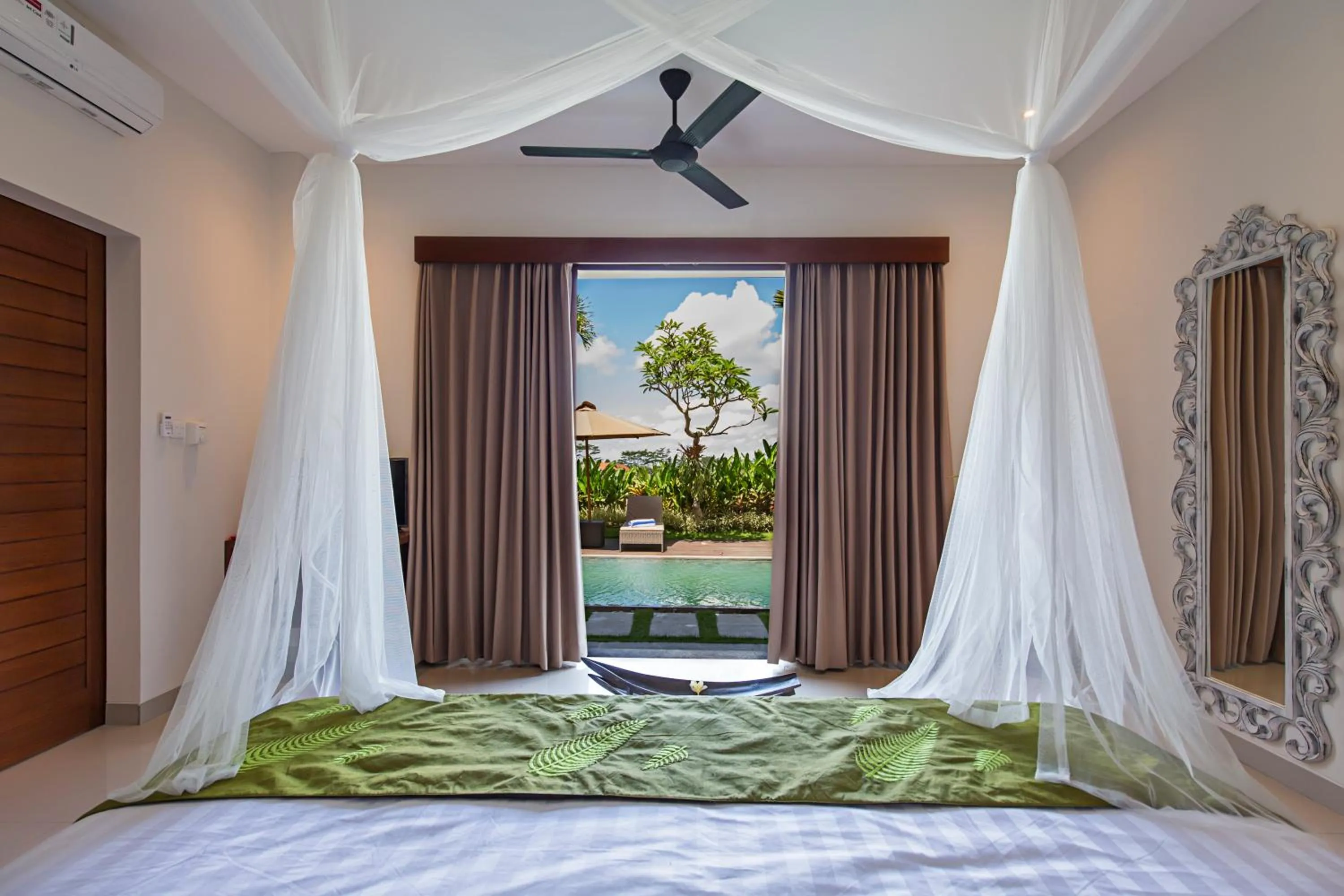 Pool view, Bed in Alosta Luxury Private Villa