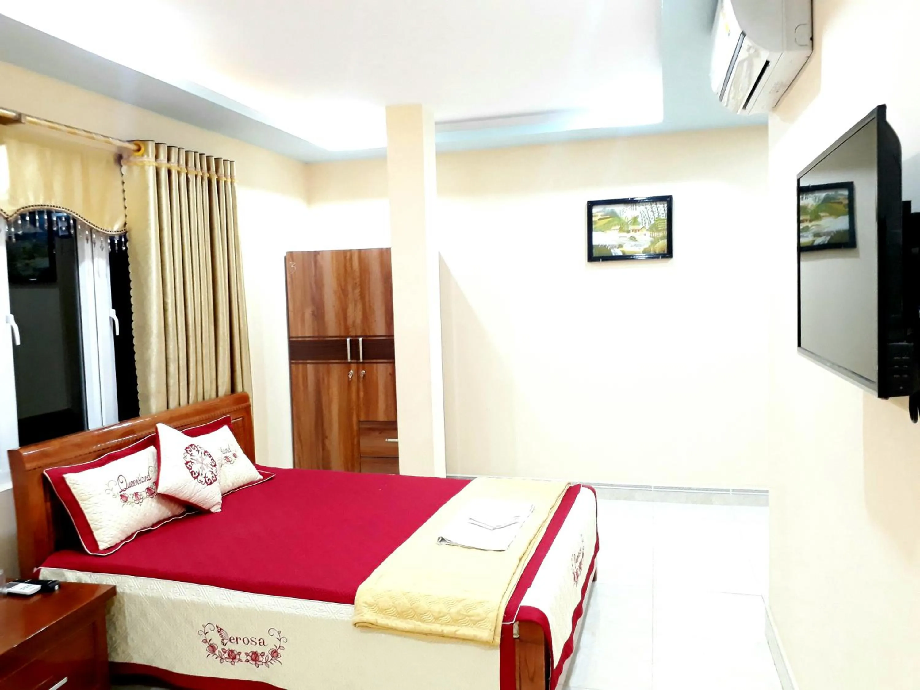 Bed in Thanh Trung Hotel