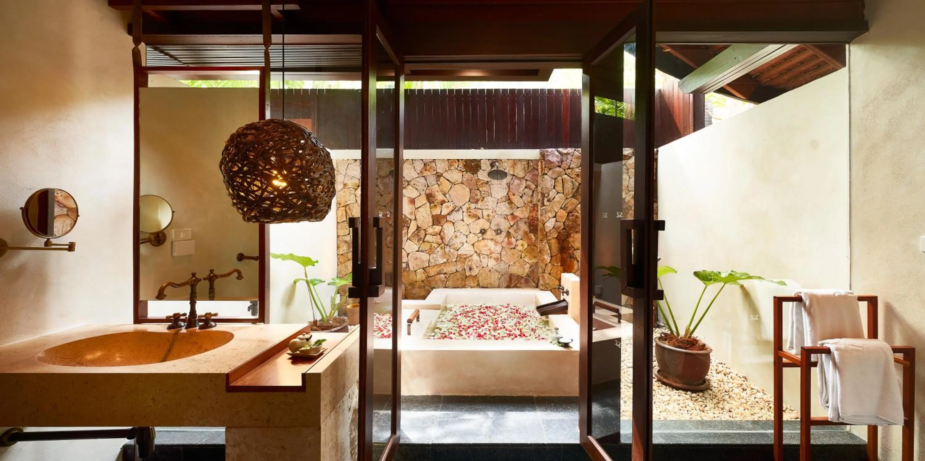 Bathroom, Bed in The Tubkaak Krabi Boutique Resort
