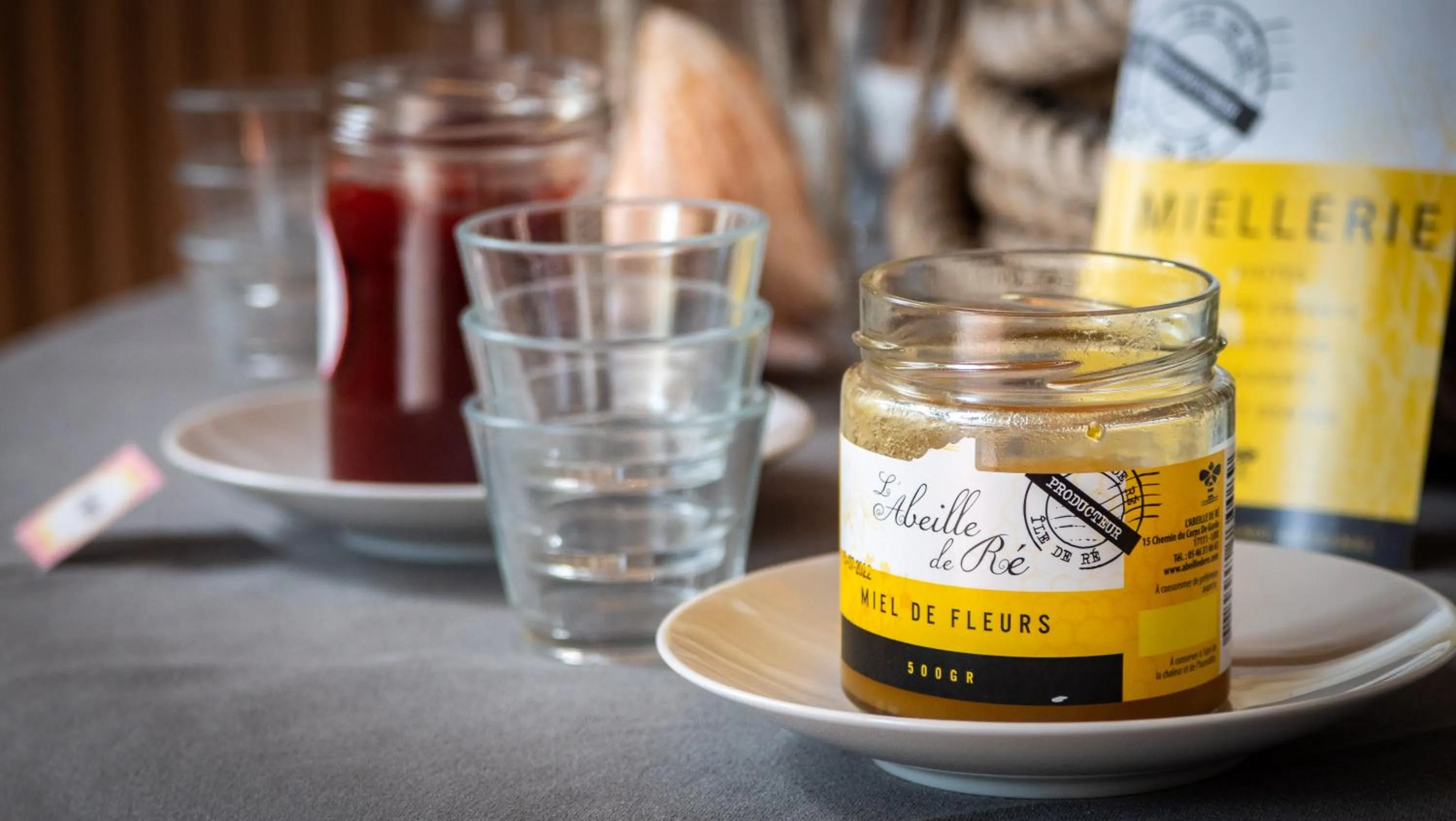 Buffet breakfast in La Maison Douce