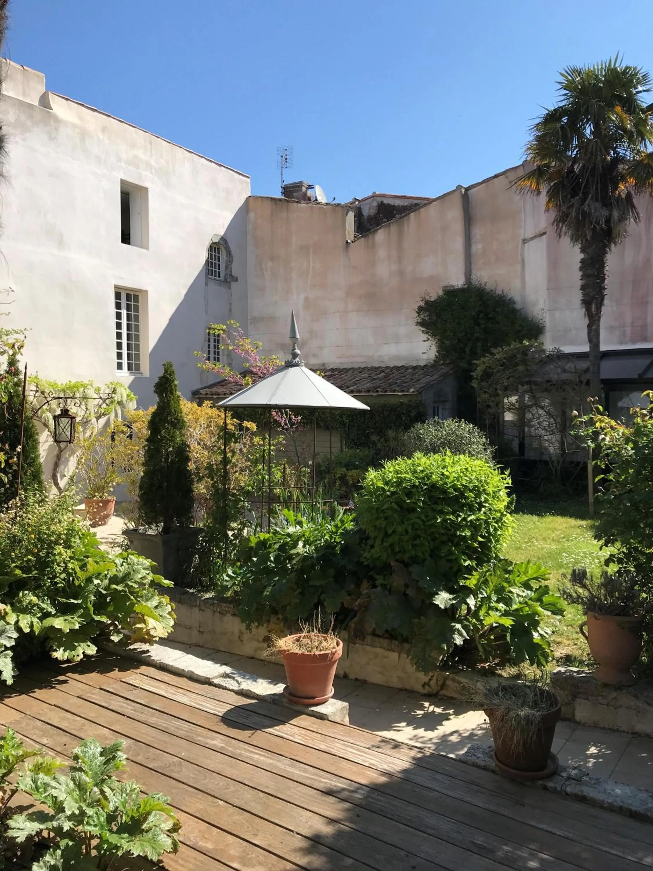 Garden view in La Maison Douce
