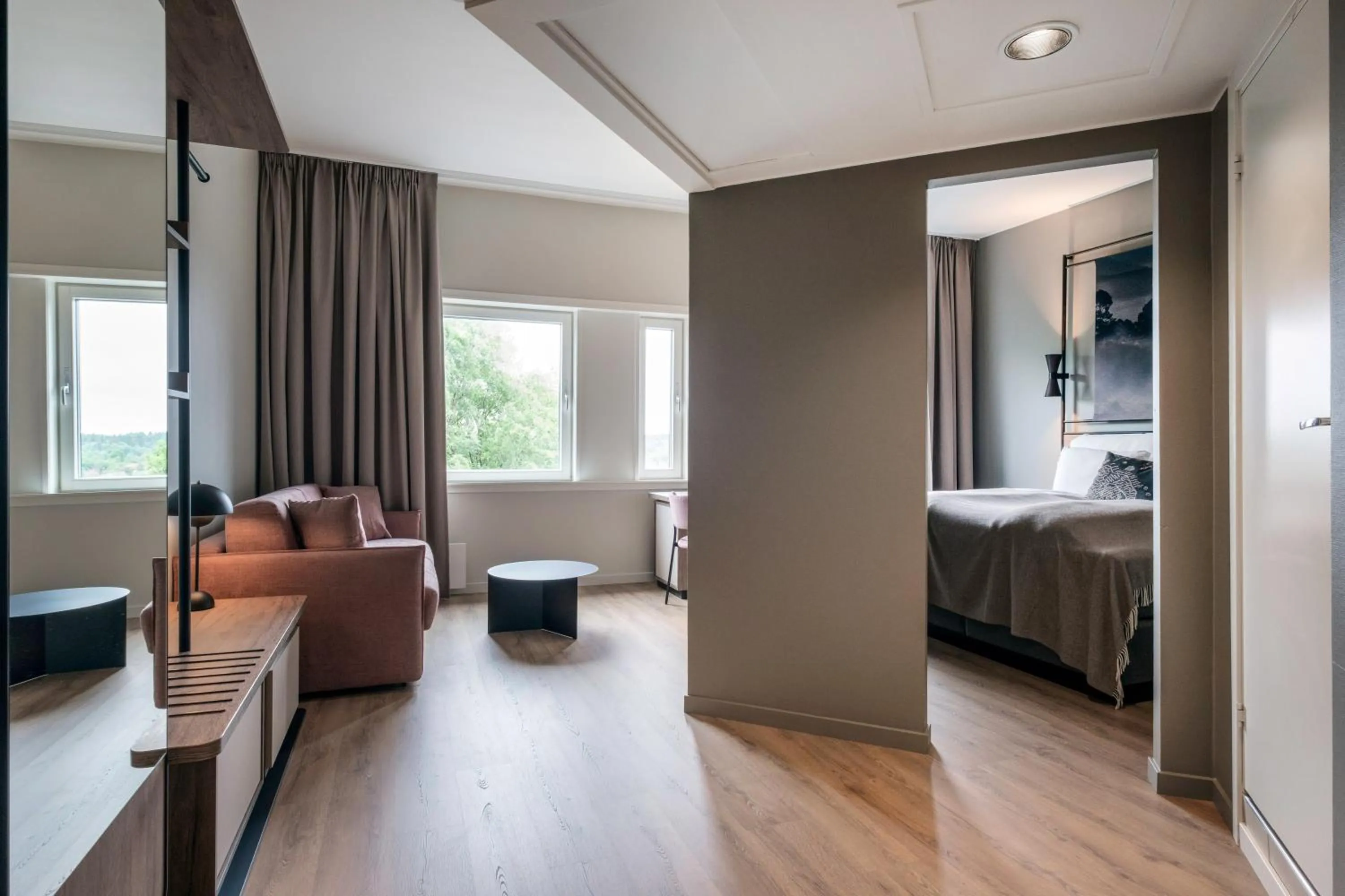 Living room, Bed in Quality Hotel Edvard Grieg