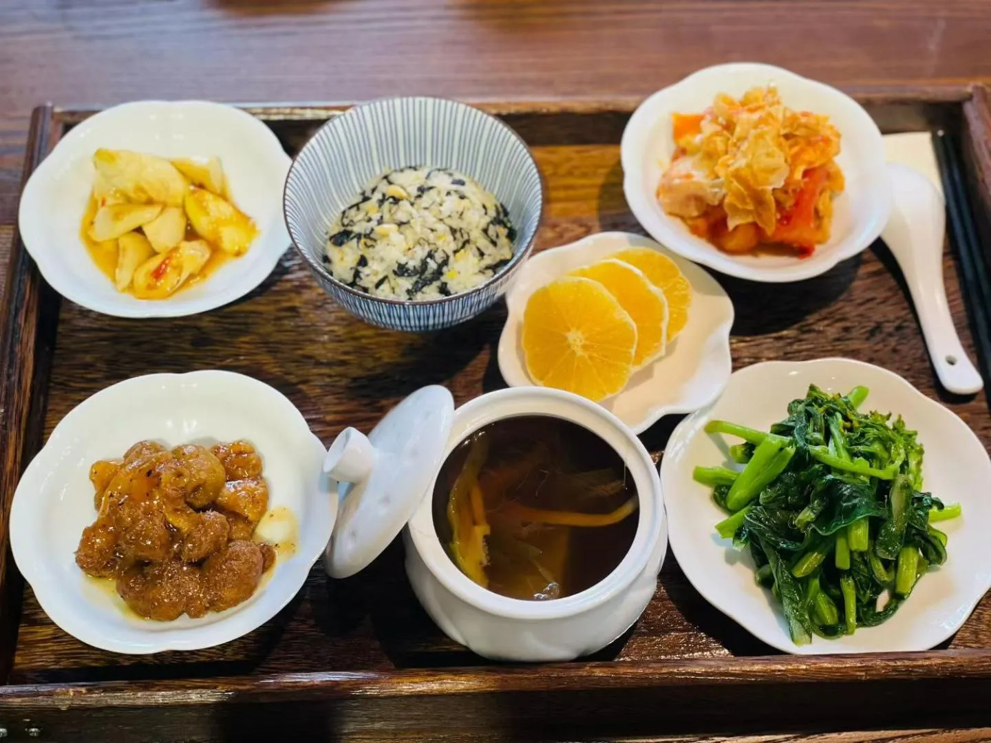 Restaurant/places to eat in Guilin HeShe Lakeside Resort