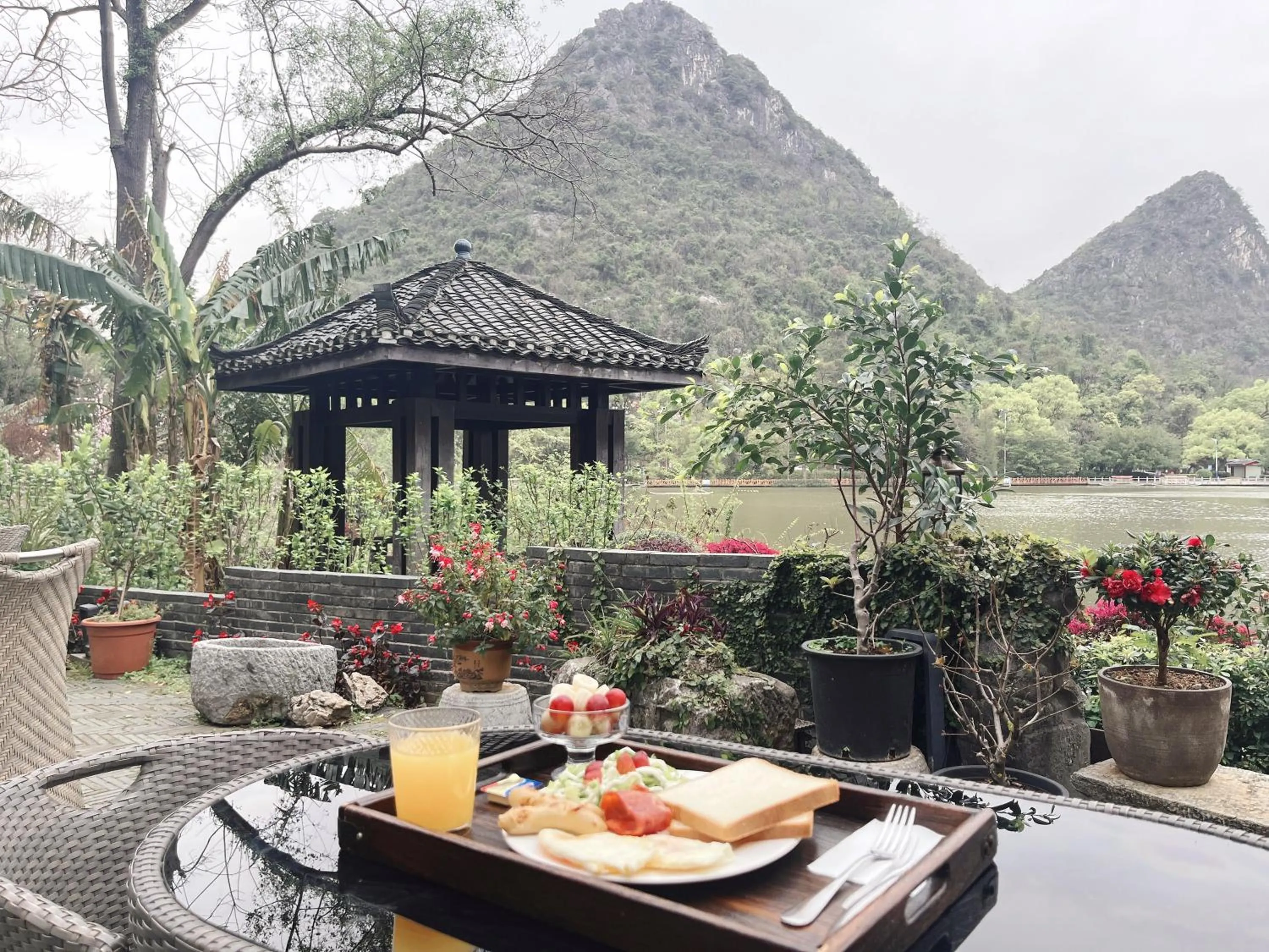 Mountain view in Guilin HeShe Lakeside Resort