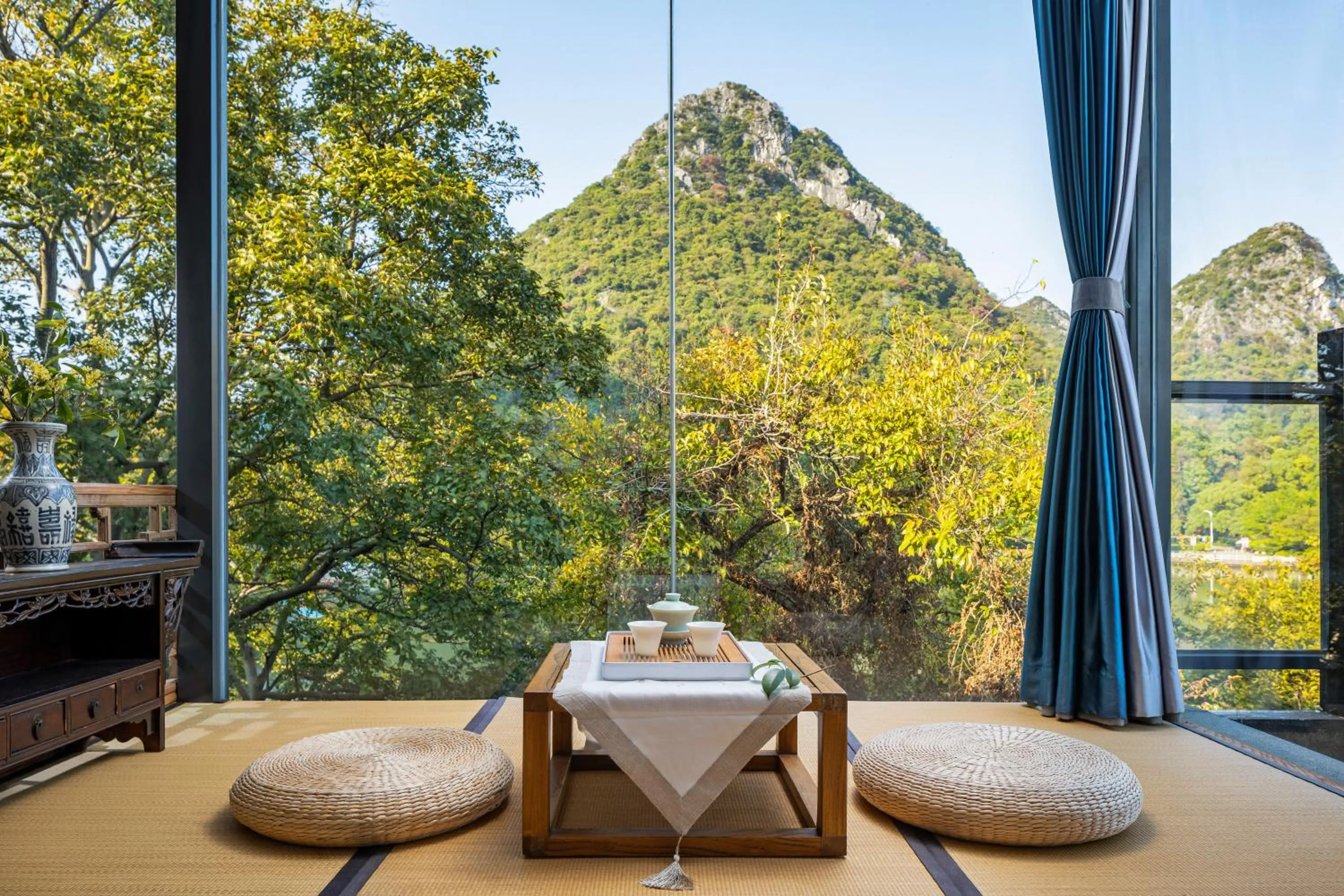 Natural landscape in Guilin HeShe Lakeside Resort