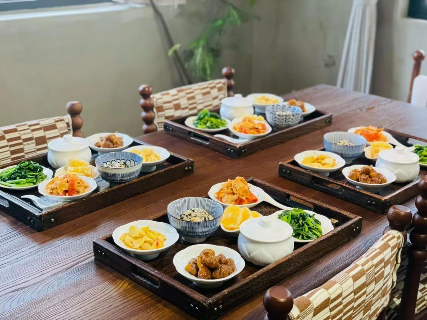 Restaurant/places to eat in Guilin HeShe Lakeside Resort