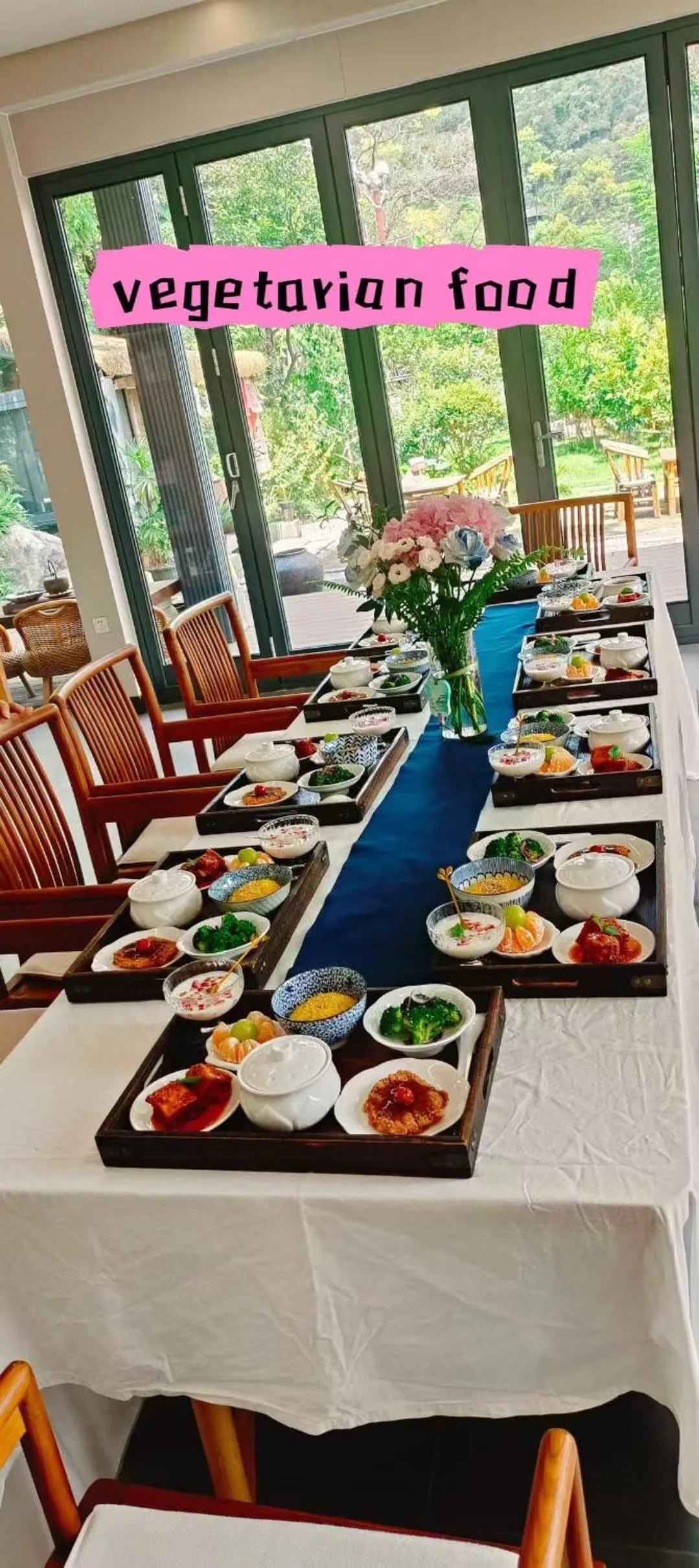 Restaurant/places to eat in Guilin HeShe Lakeside Resort