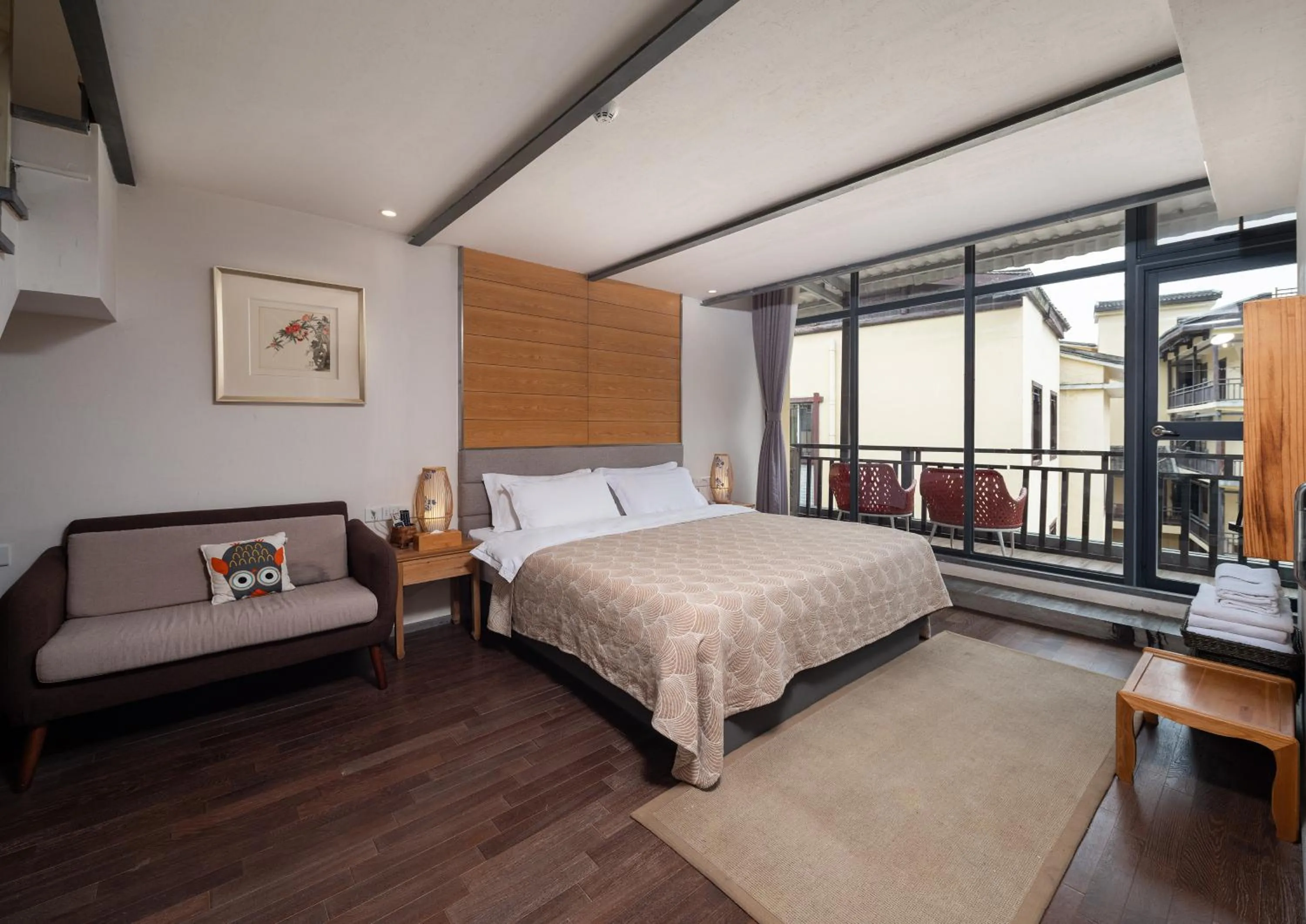 Bed in Guilin HeShe Lakeside Resort