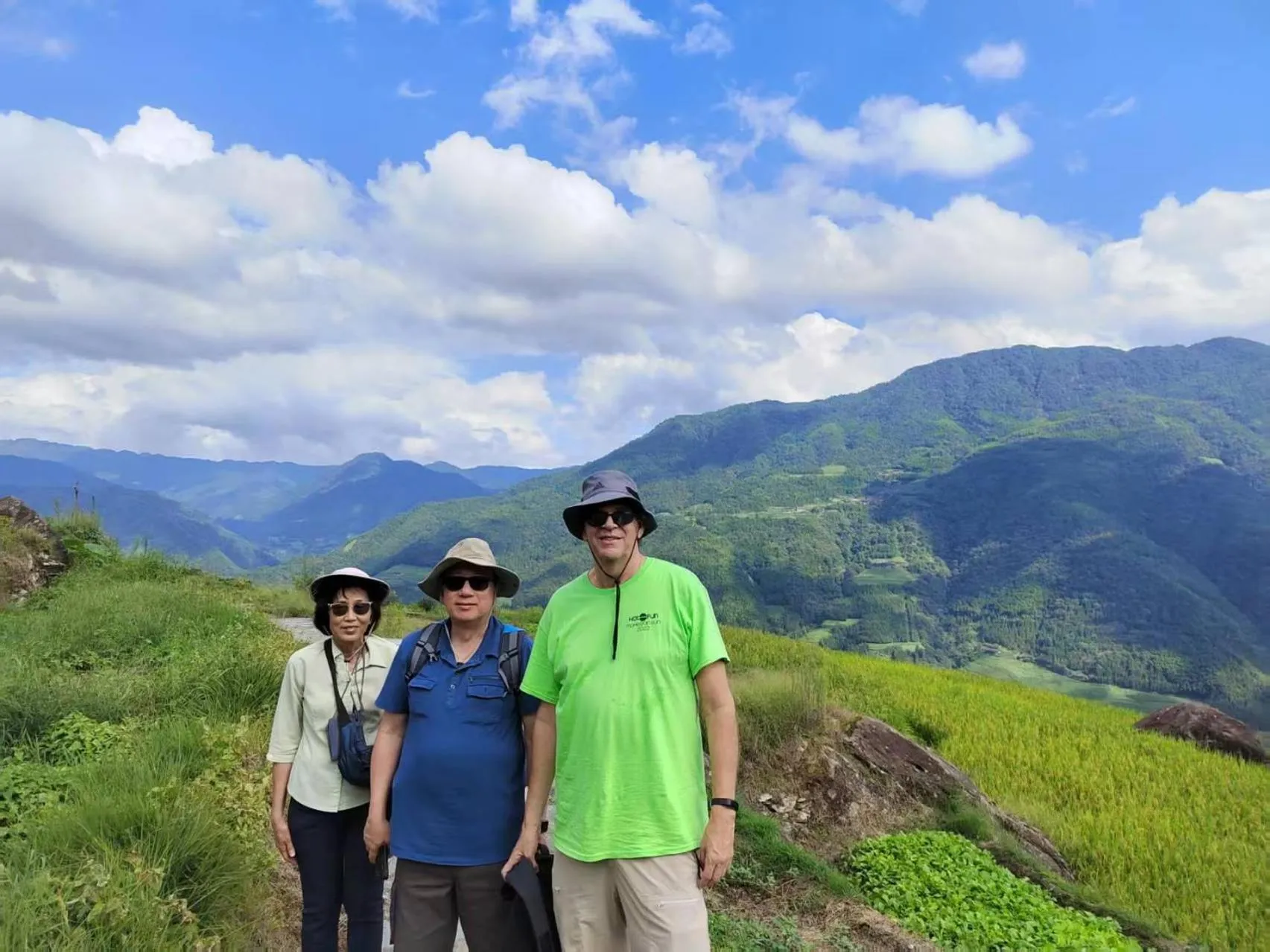 People in Guilin HeShe Lakeside Resort