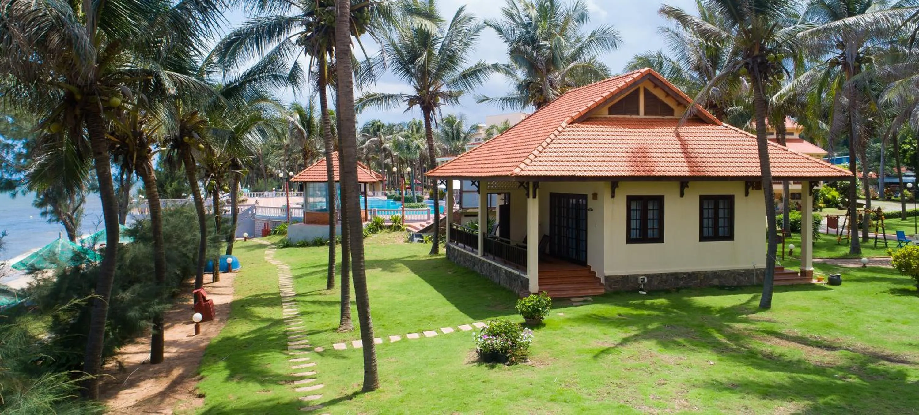 Garden view in Golden Coast Resort & Spa