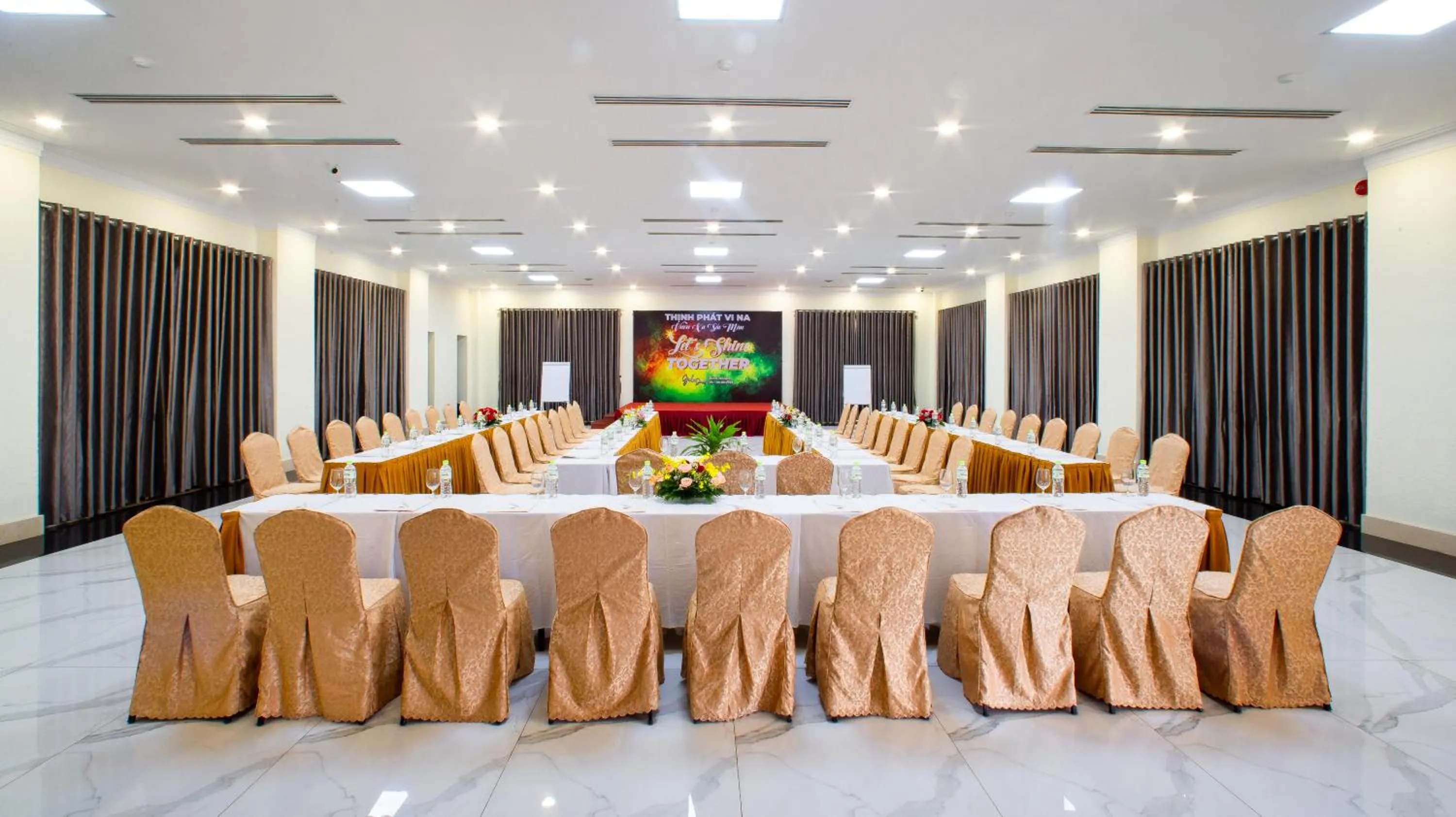 Meeting/conference room in Golden Coast Resort & Spa