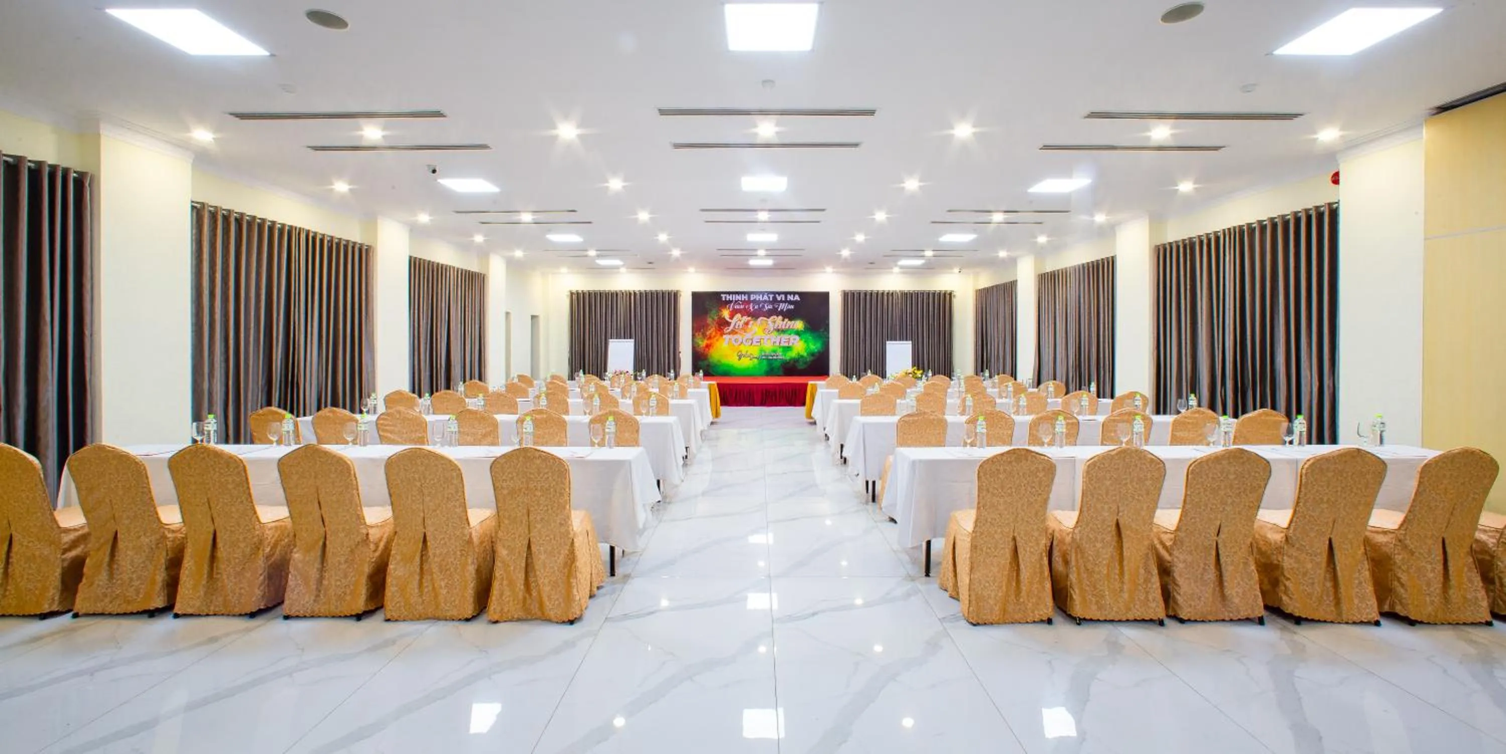 Meeting/conference room in Golden Coast Resort & Spa