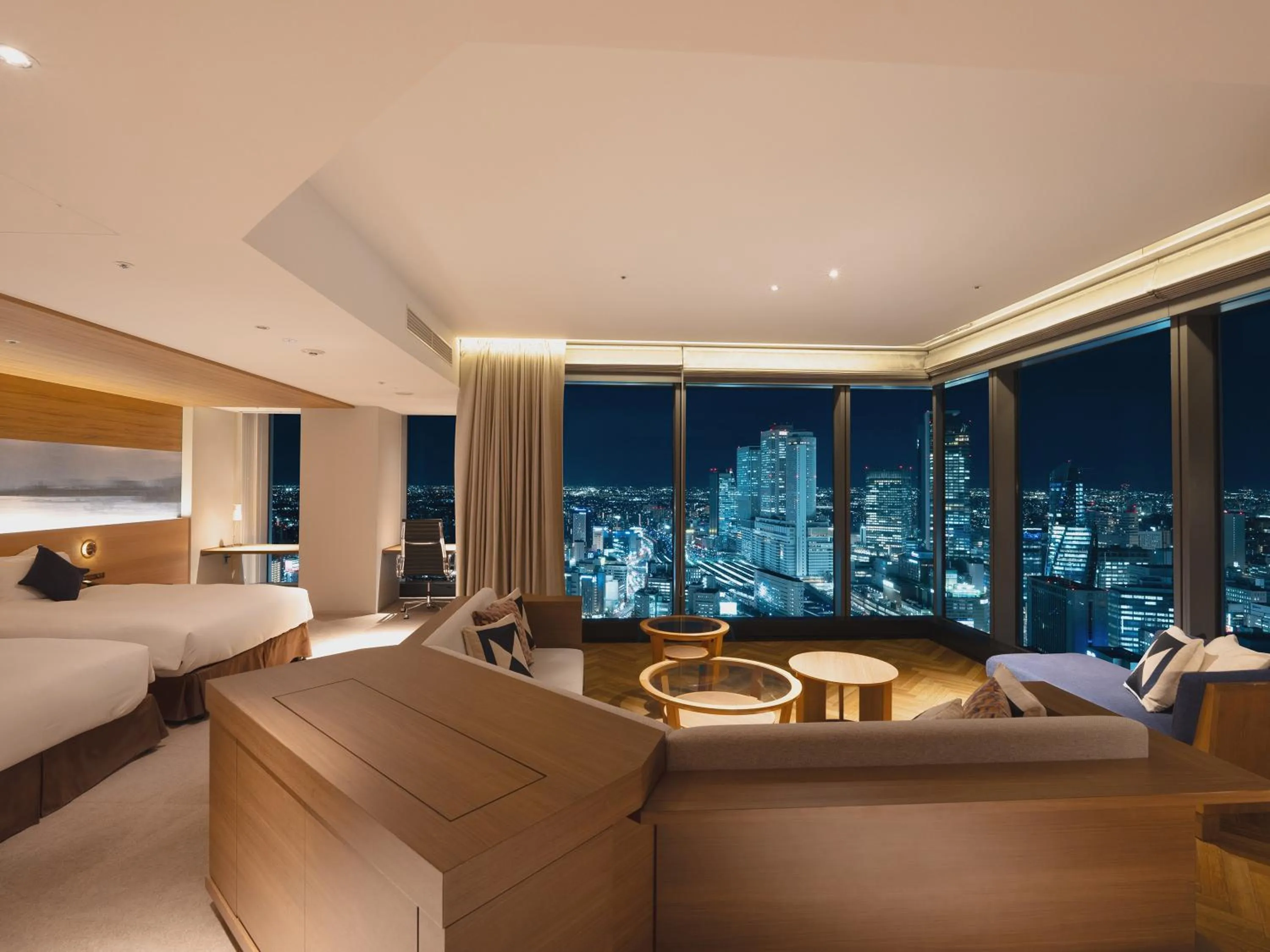 View (from property/room), Bed in Nagoya Prince Hotel Sky Tower