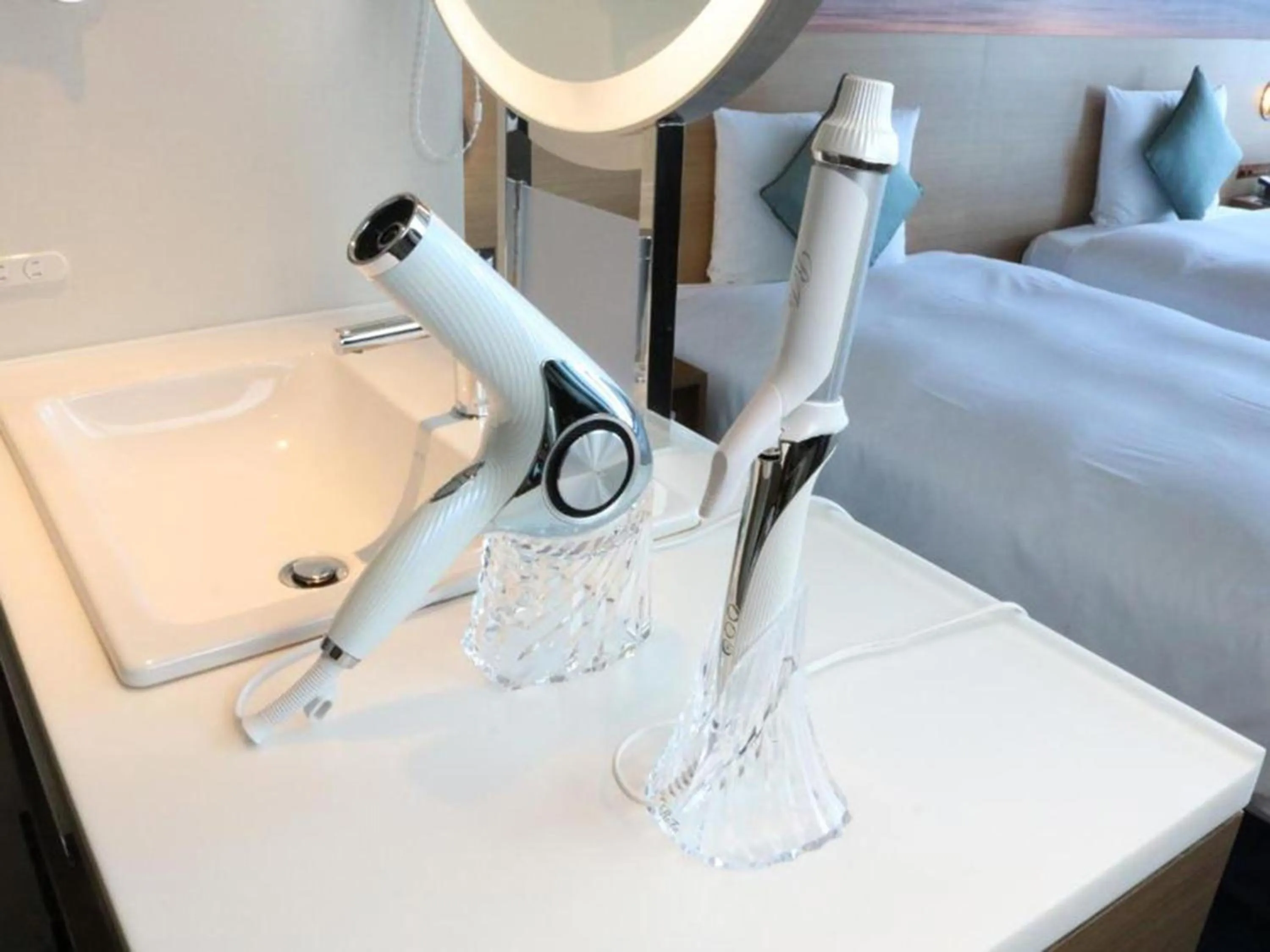 Bathroom, Bed in Nagoya Prince Hotel Sky Tower