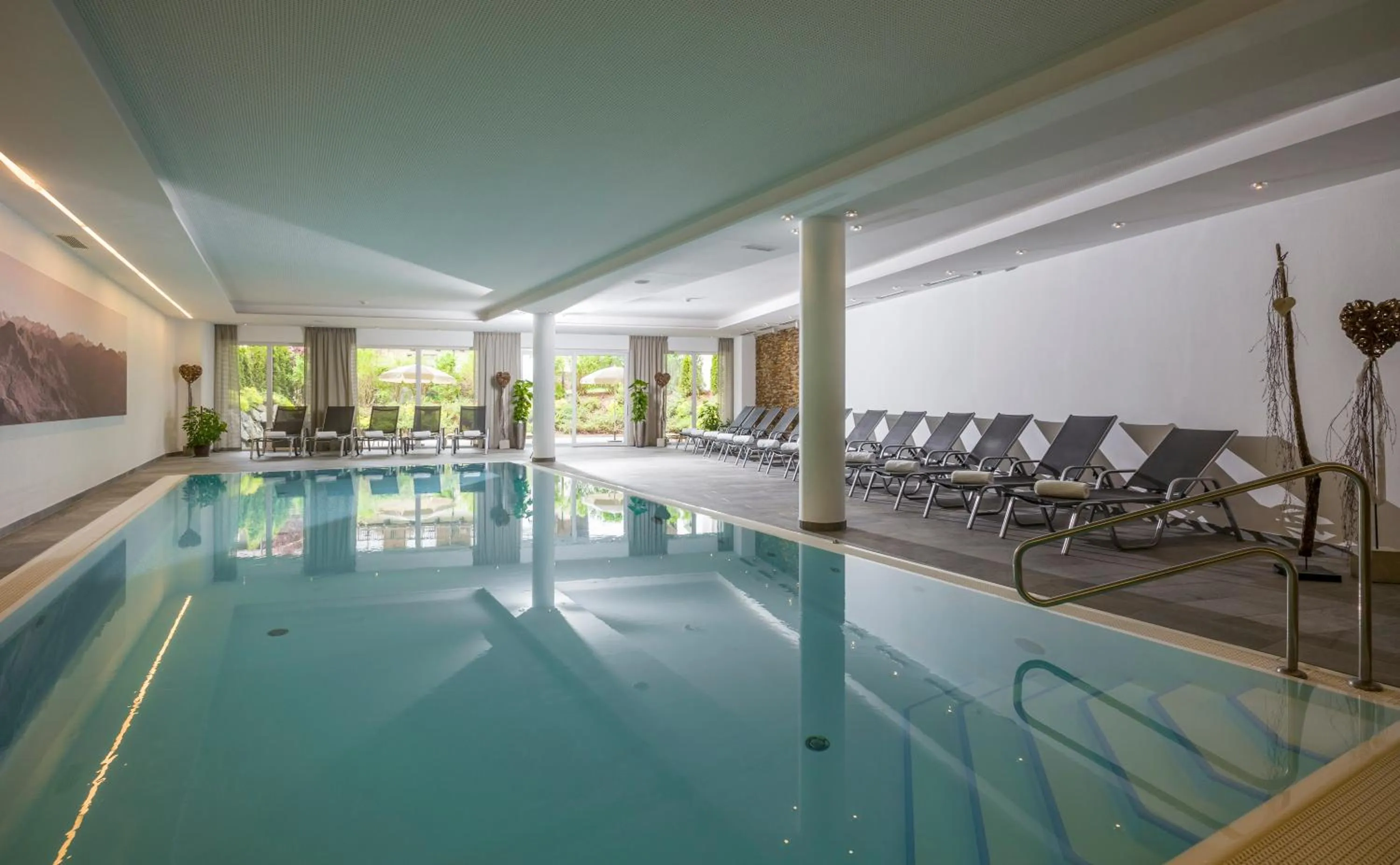 Swimming pool in Alpen Glück Hotel Kirchberger Hof