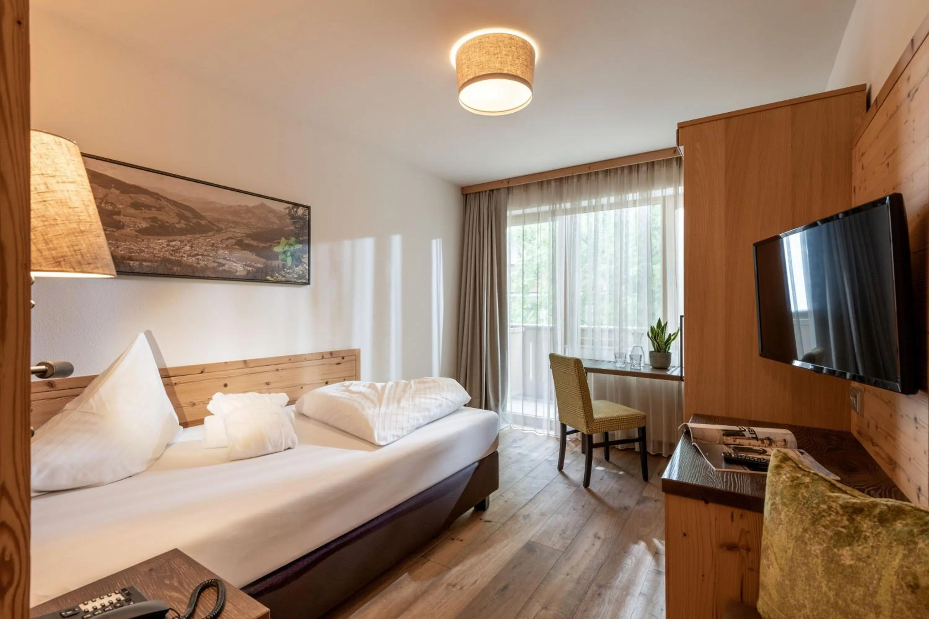 Bed in Alpen Glück Hotel Kirchberger Hof