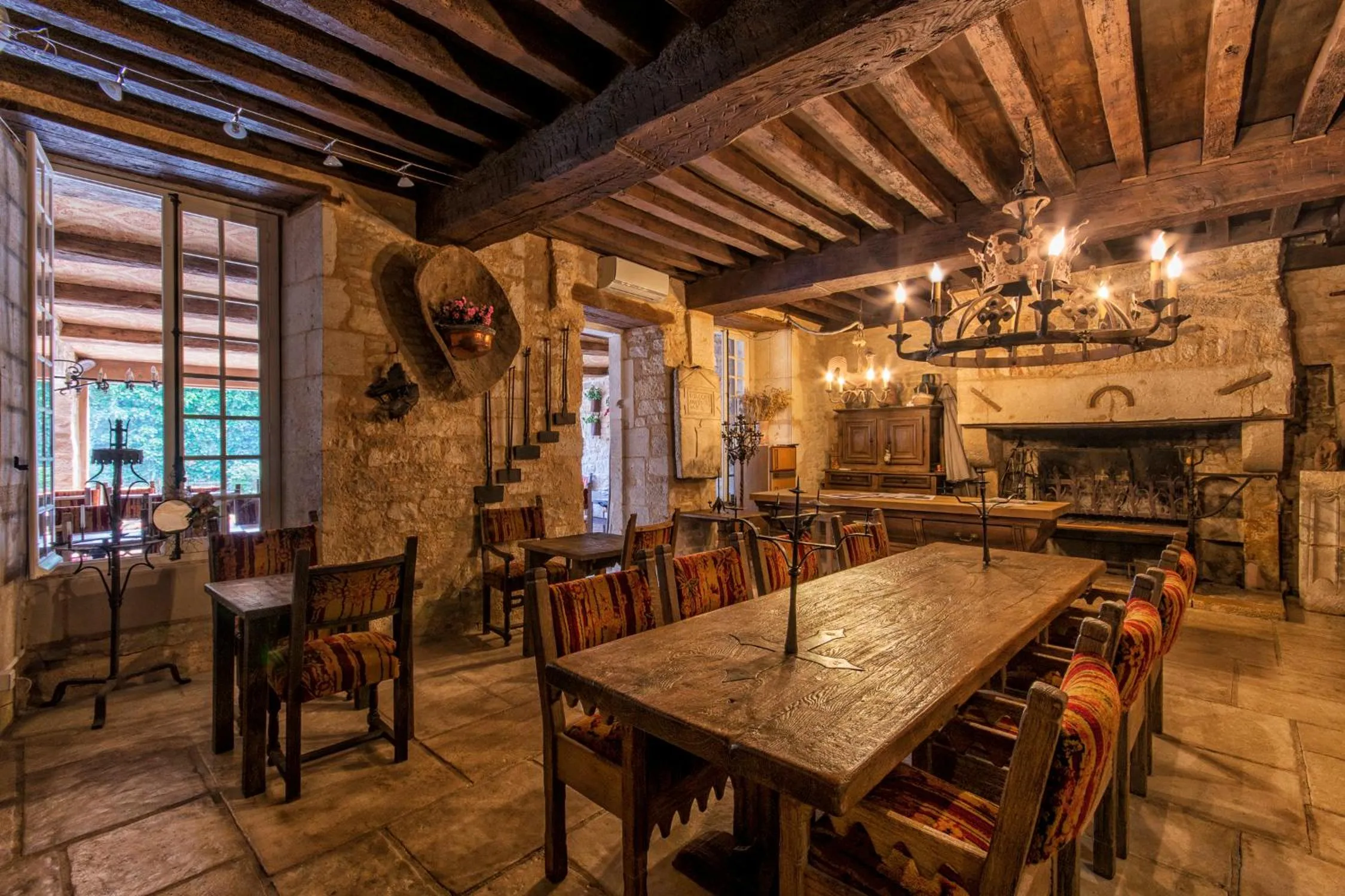 Decorative detail in Auberge de l'Abbatiale