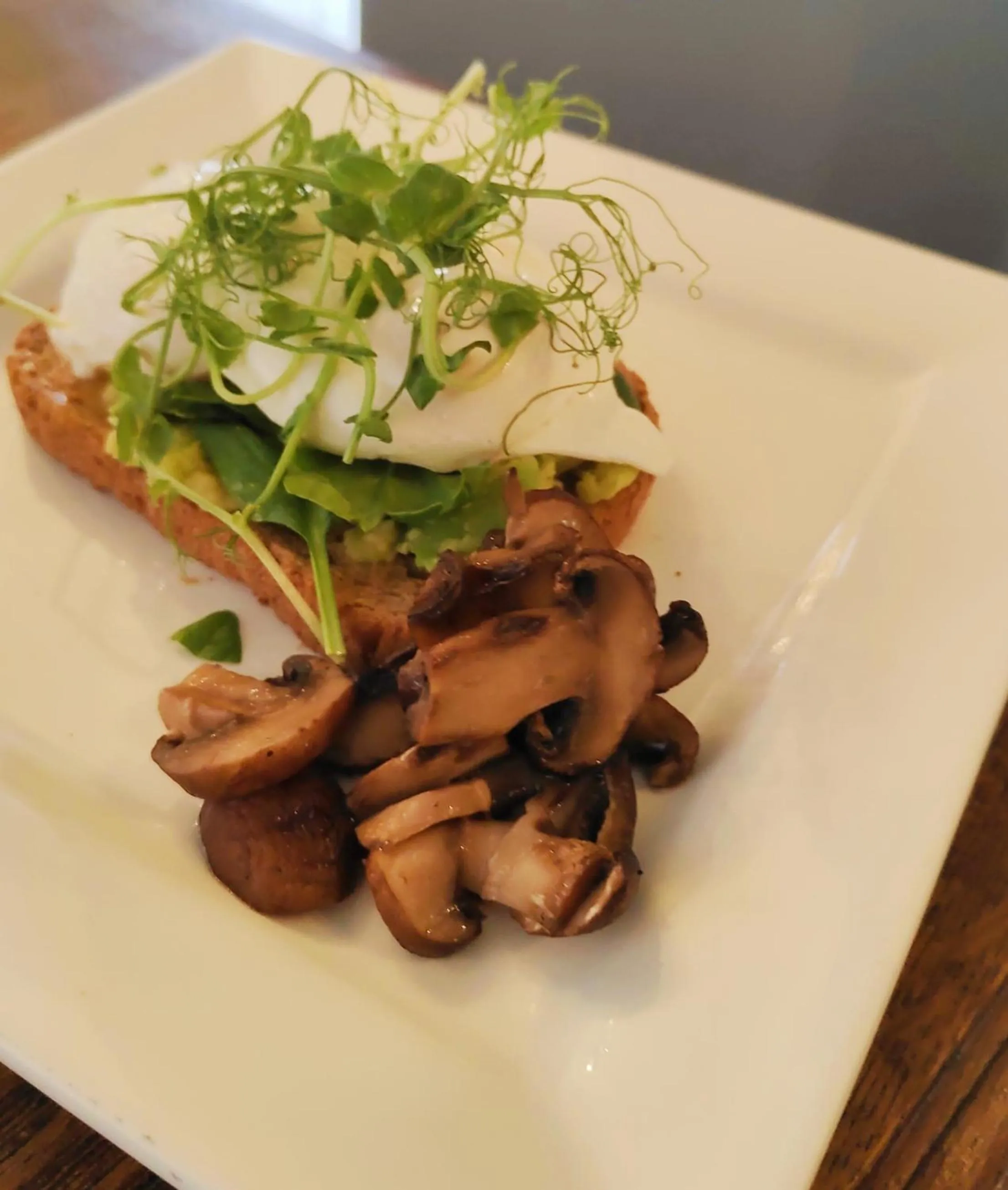 Food in Oakhill Hotel