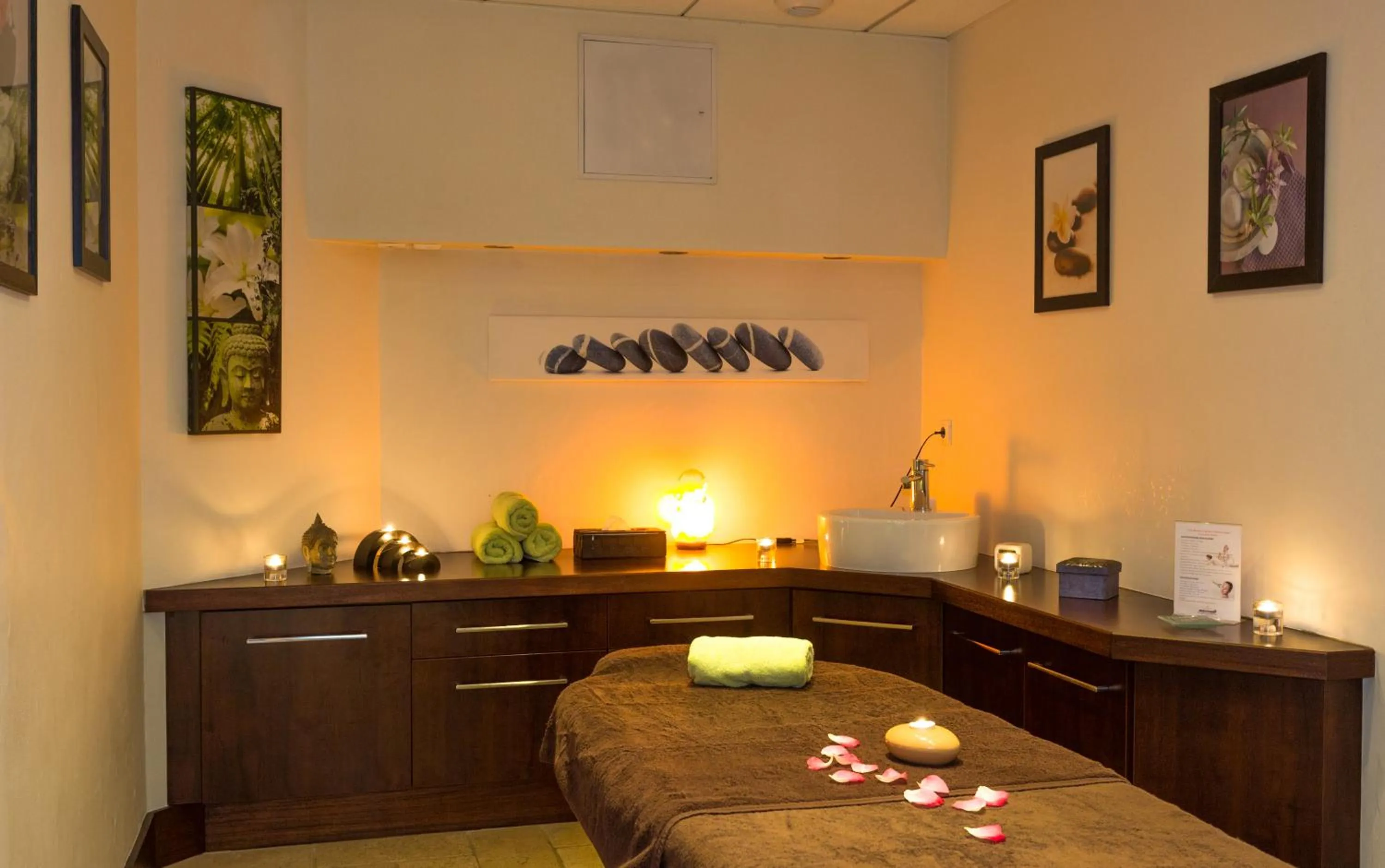 Spa and wellness centre/facilities in Villa Cécile