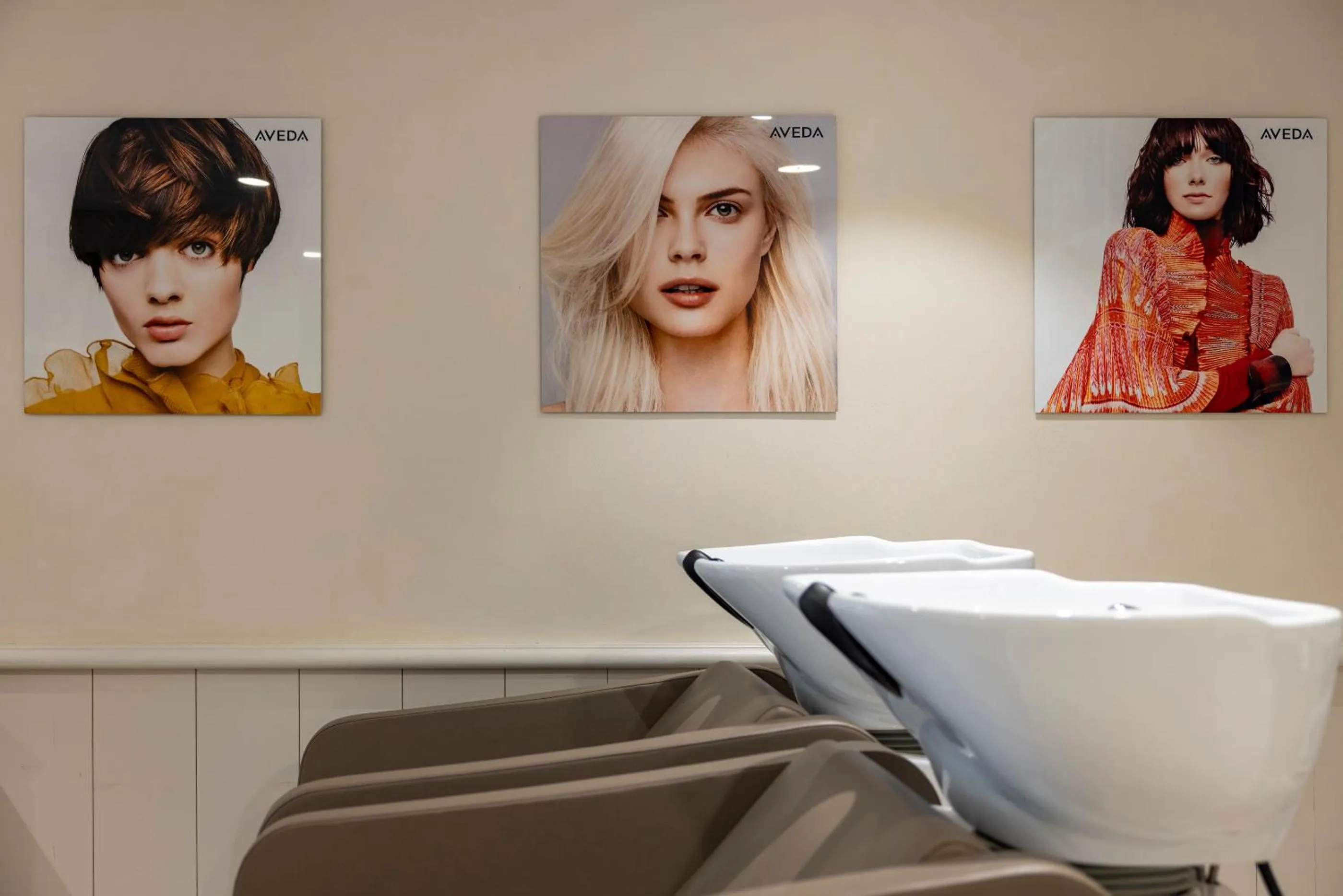 hair dresser in Villa Cécile