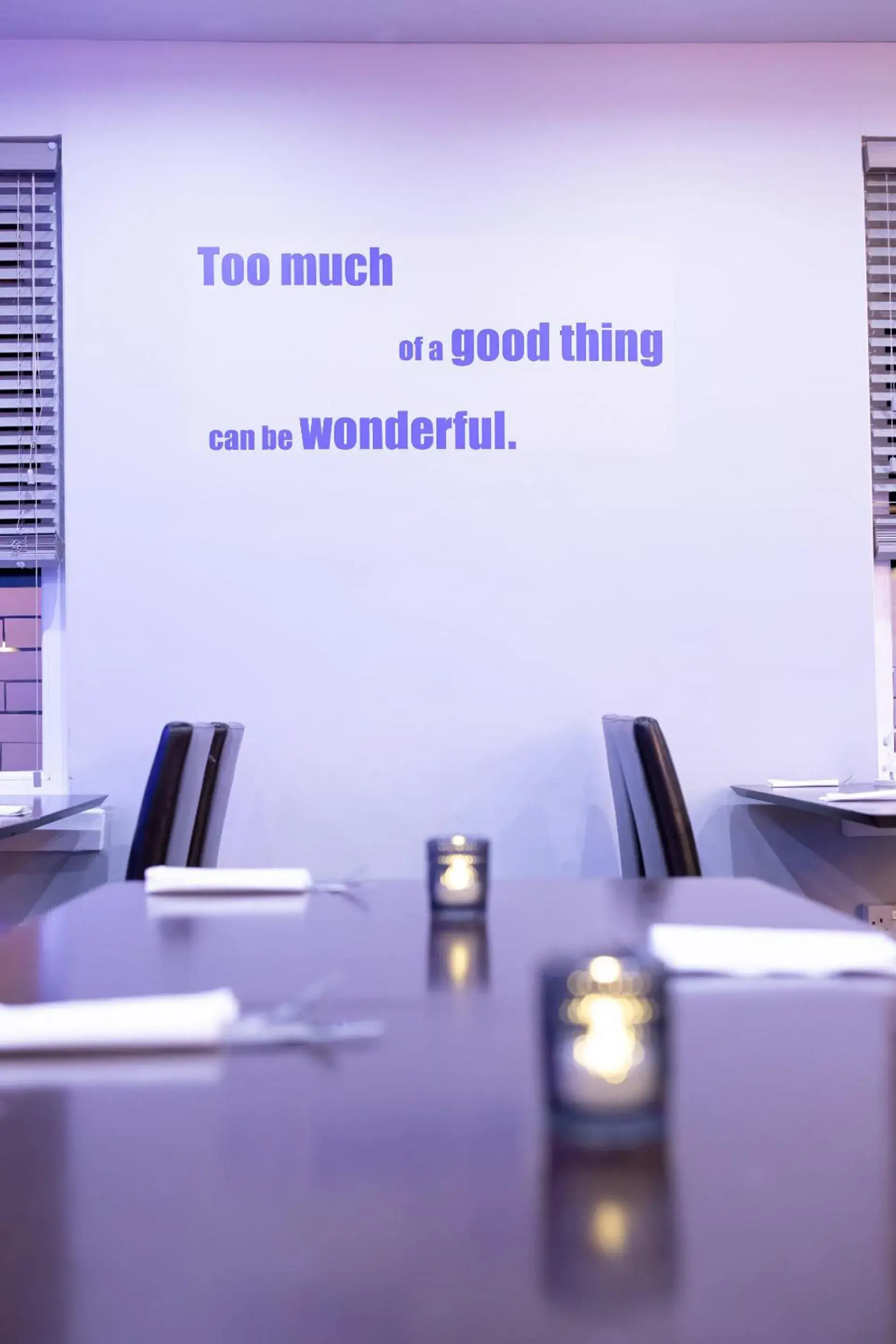 Dining area in County Hotel Dining area in County Hotel