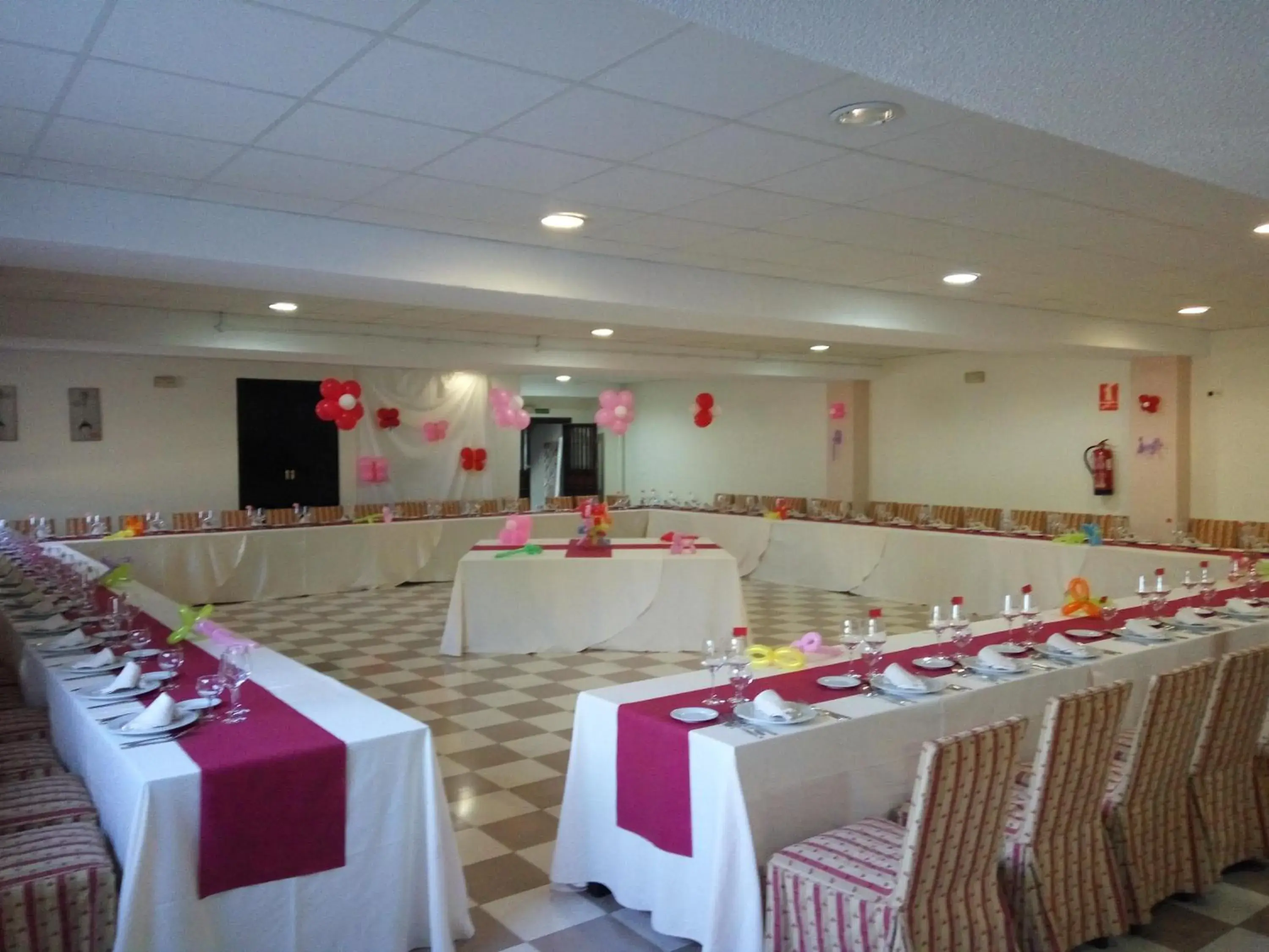 Lounge or bar in AHC Hoteles Lounge or bar in AHC Hoteles