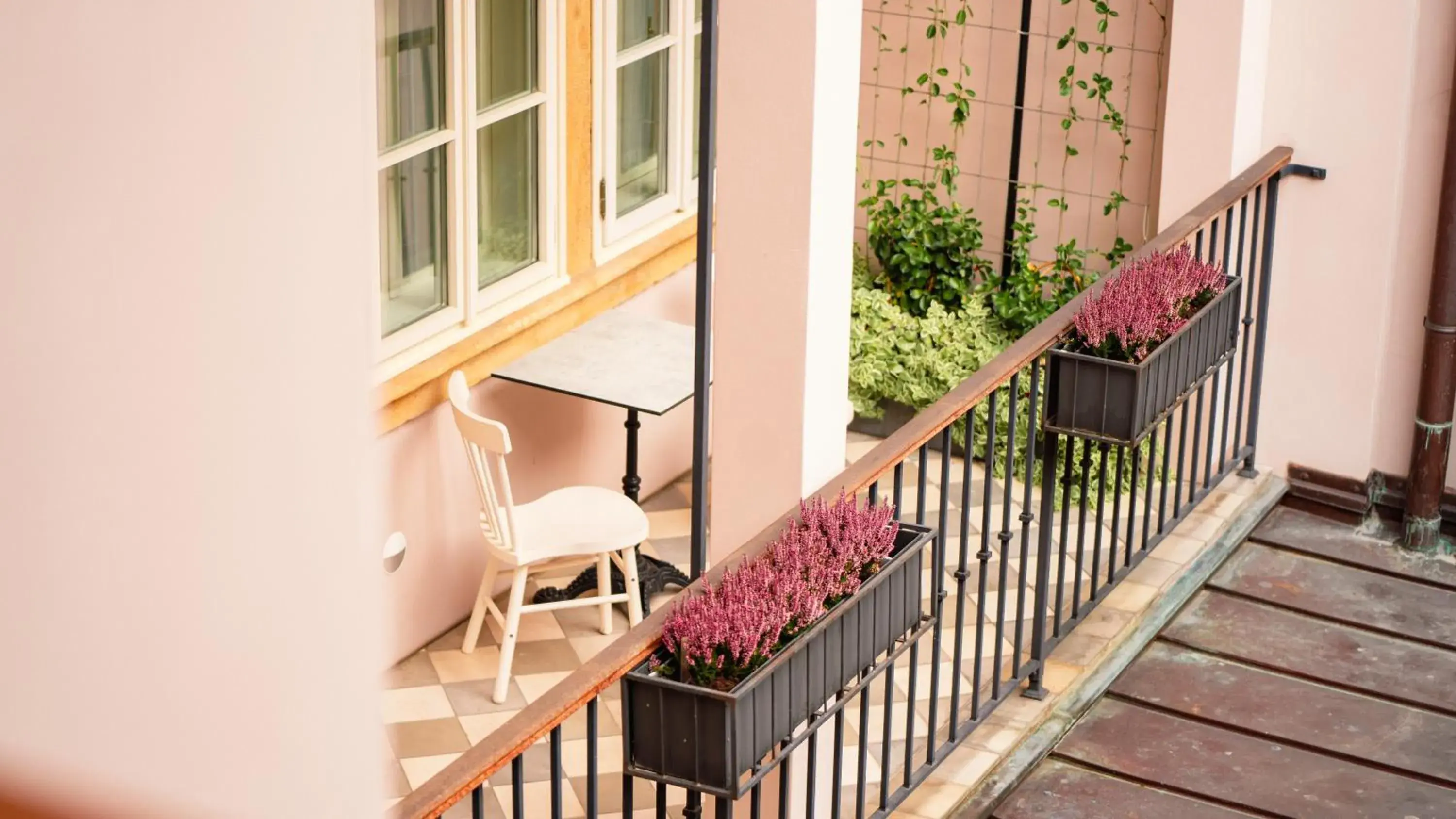 Property building in Hotel Golden Key Prague Castle Property building in Hotel Golden Key Prague Castle