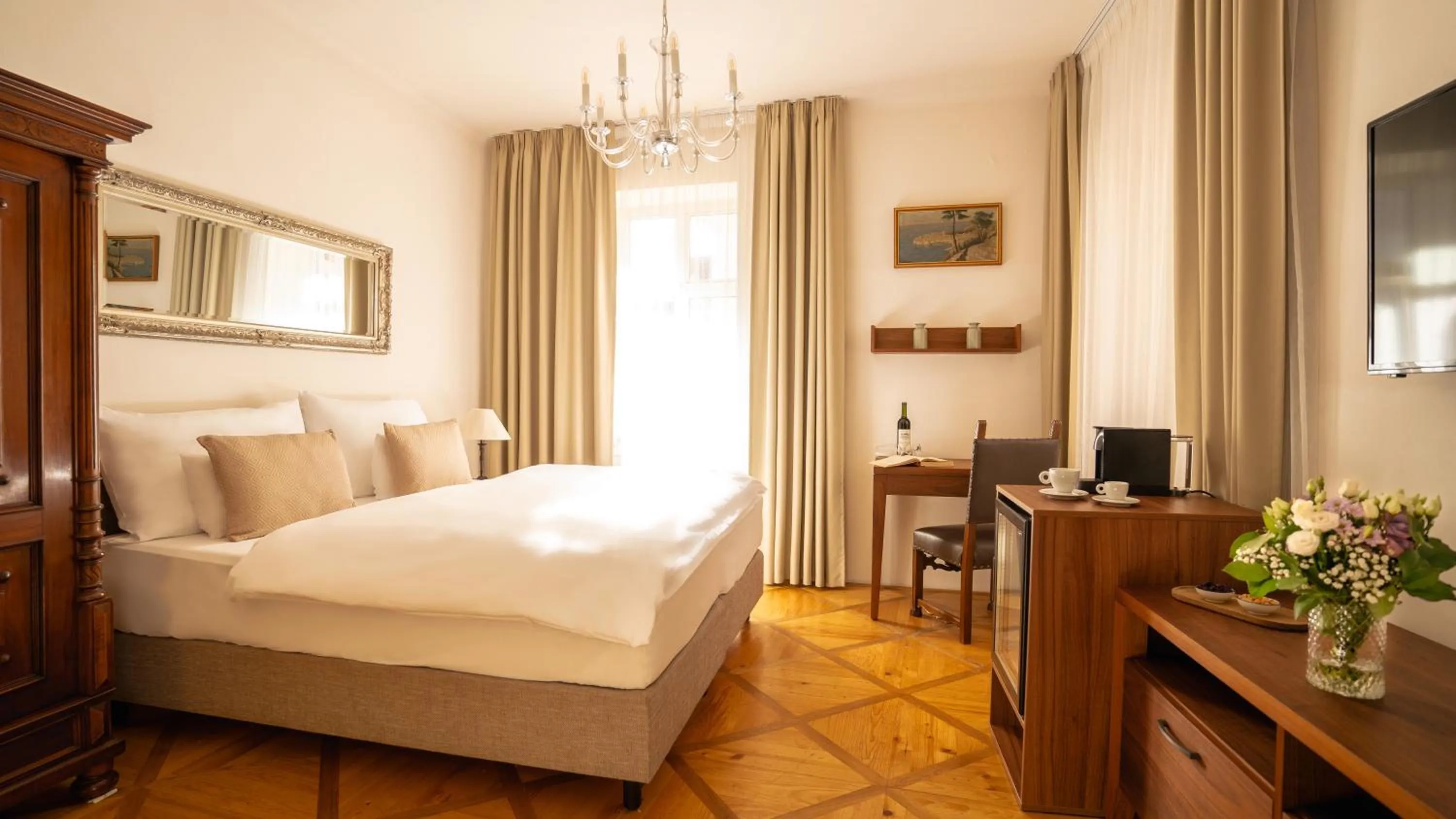 Bed in Hotel Golden Key Prague Castle