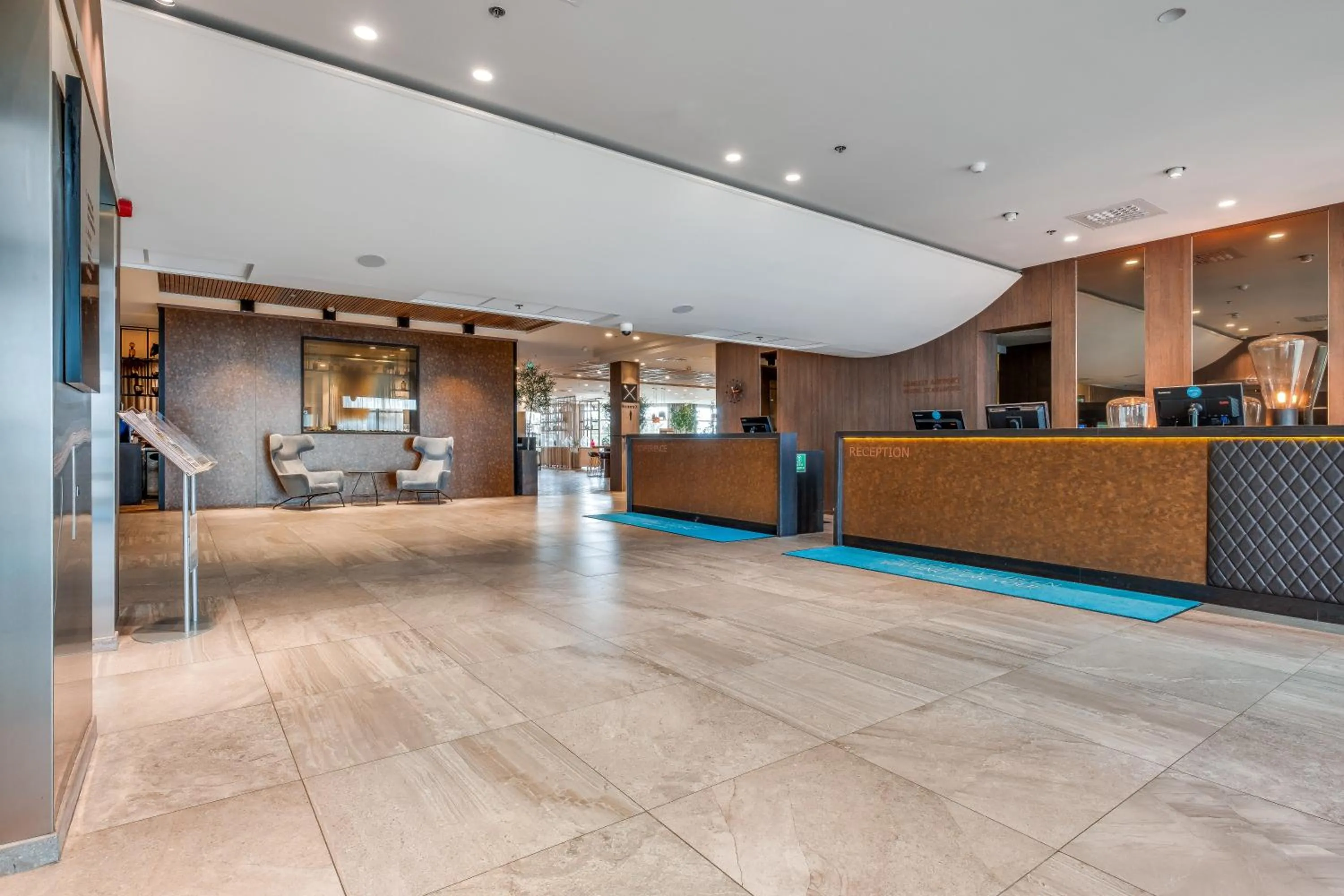 Lobby or reception in Quality Airport Hotel Stavanger
