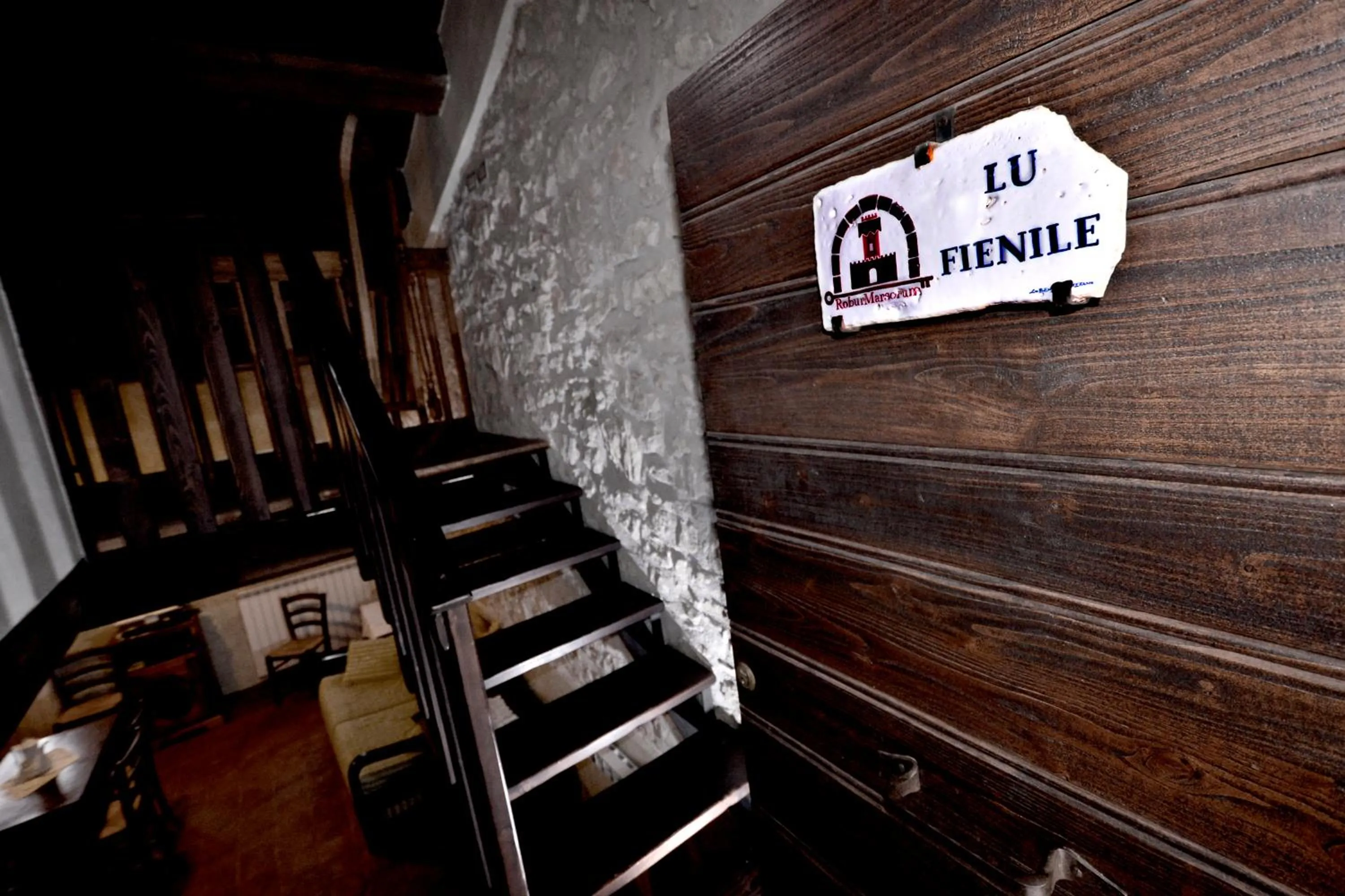 Decorative detail in Robur Marsorum Albergo Diffuso