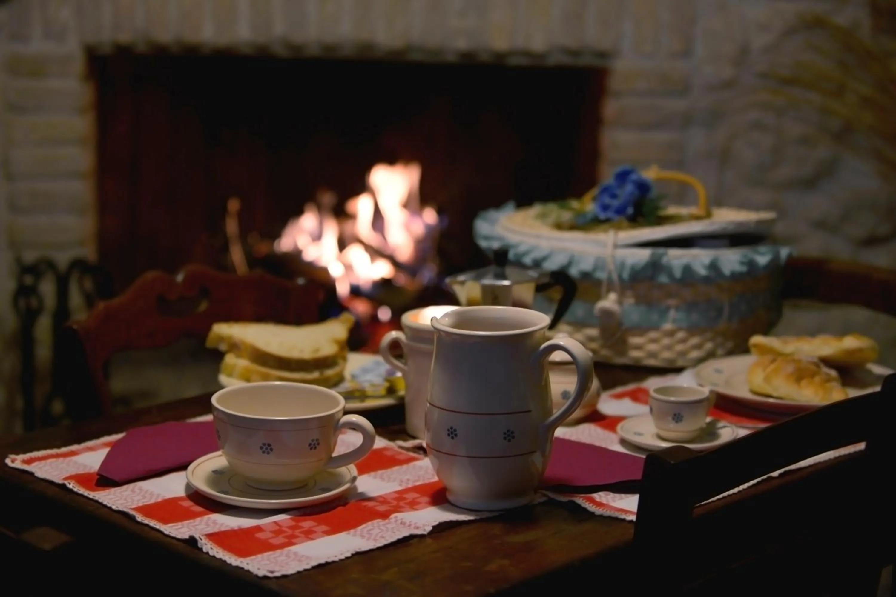 Kitchen or kitchenette in Robur Marsorum Albergo Diffuso