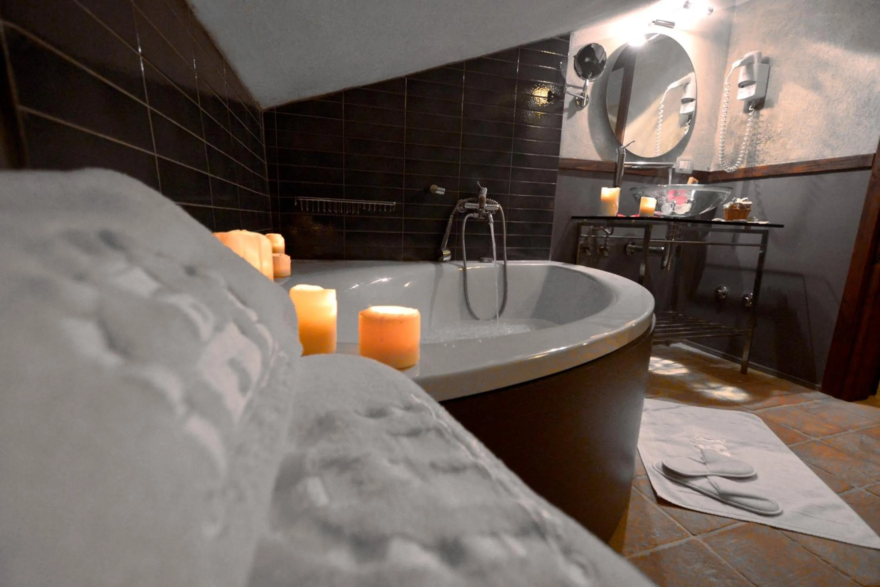 Bathroom in Robur Marsorum Albergo Diffuso