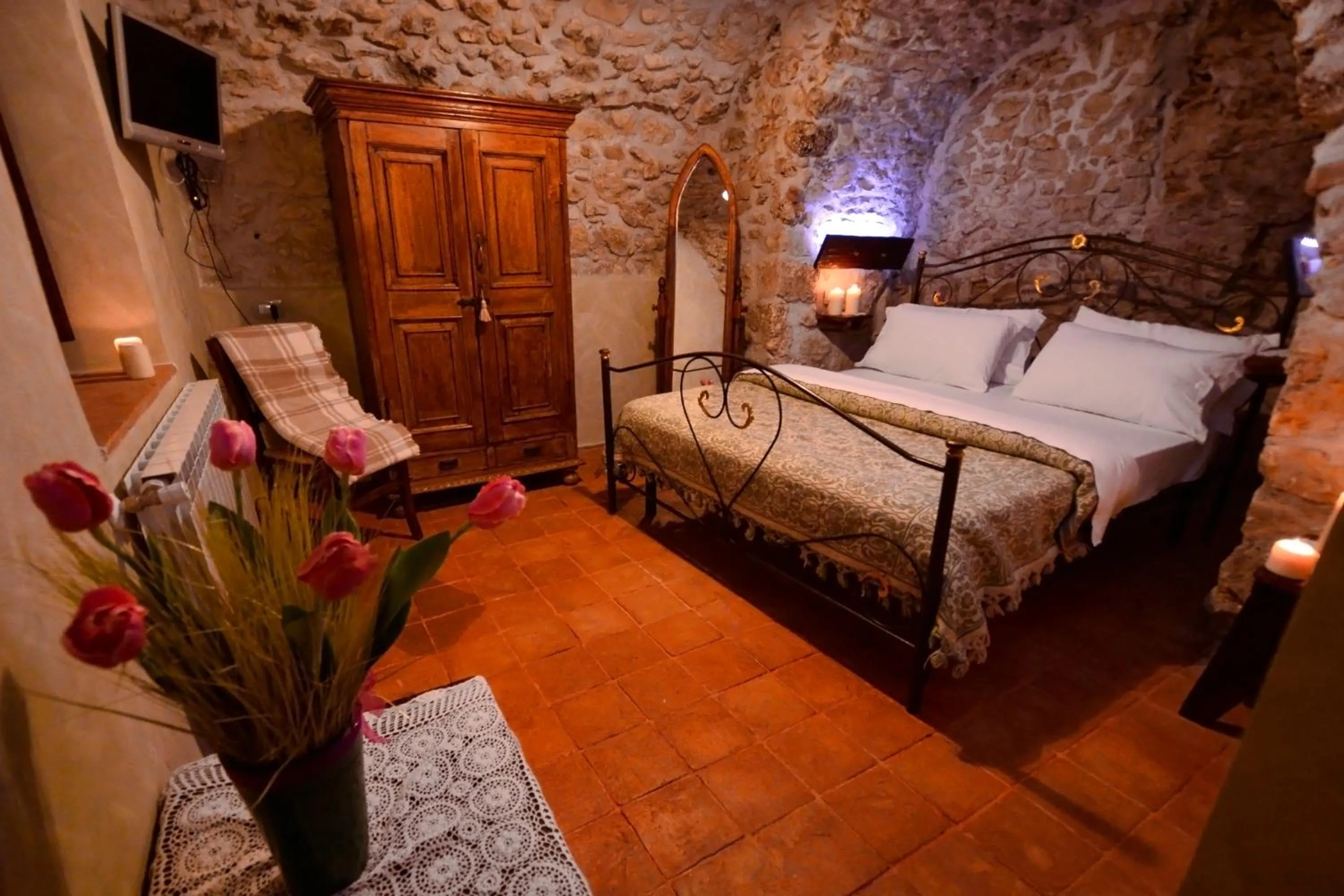 Bedroom, Bed in Robur Marsorum Albergo Diffuso