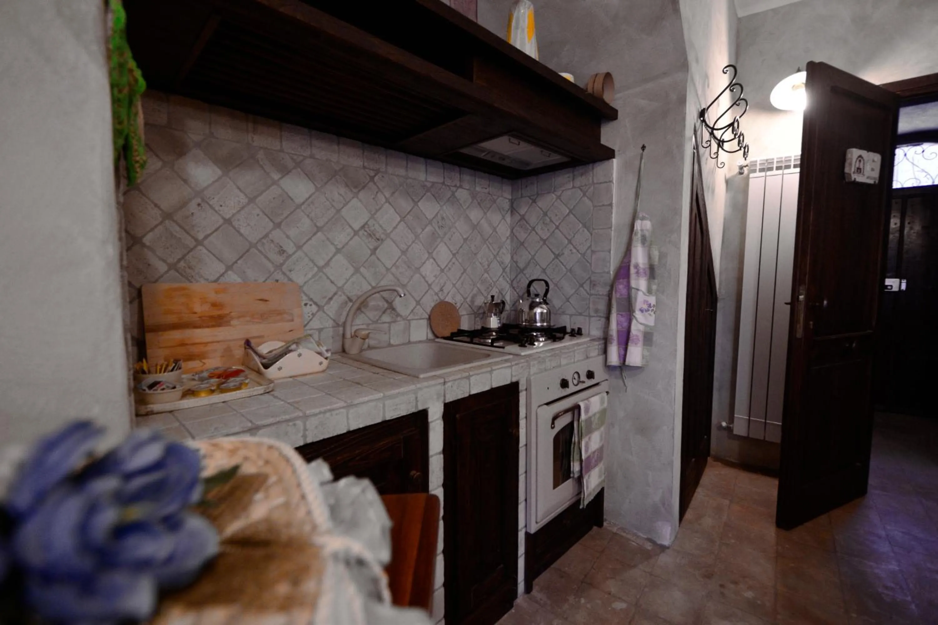 Kitchen or kitchenette in Robur Marsorum Albergo Diffuso