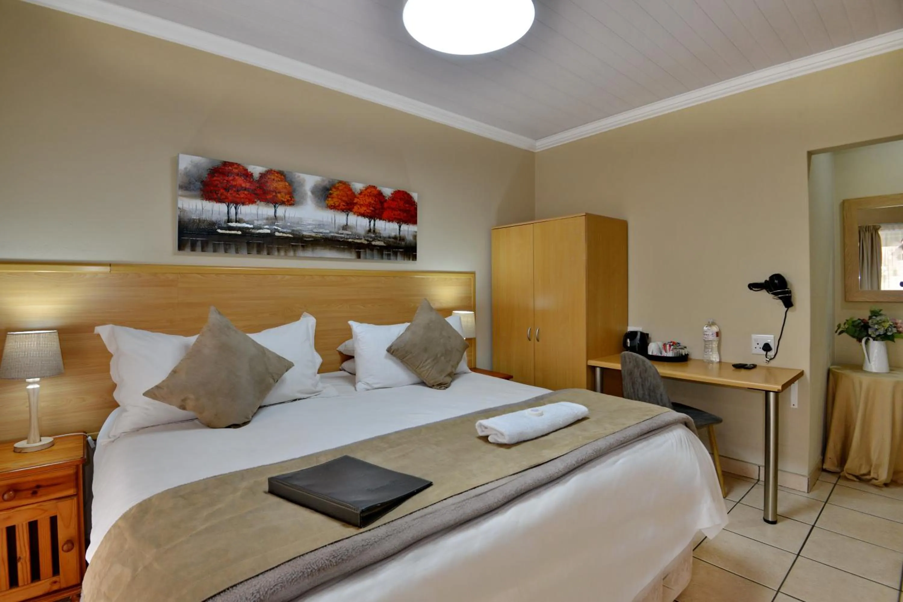 Bed in Sunrock Guesthouse