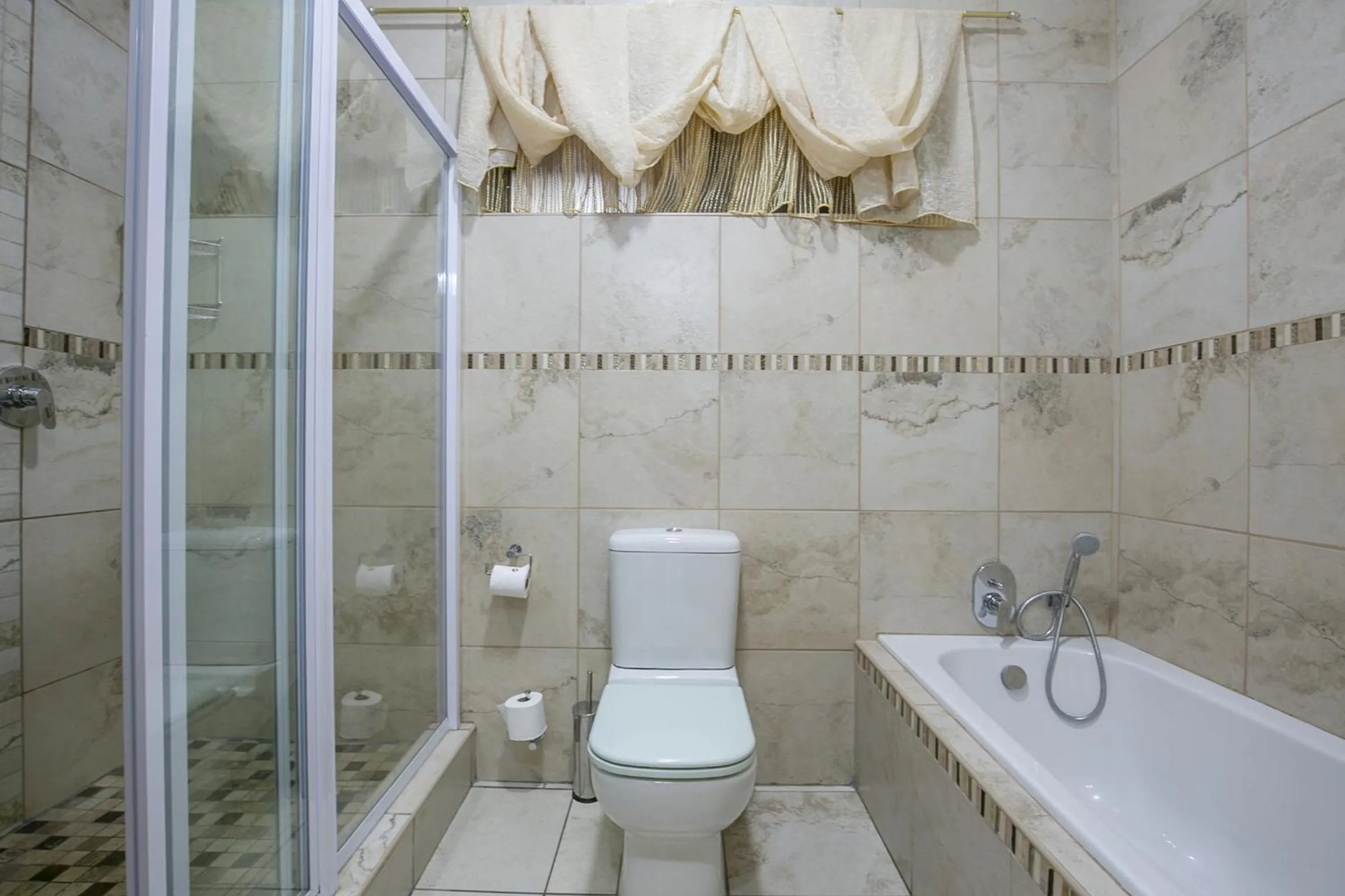 Toilet in Sunrock Guesthouse