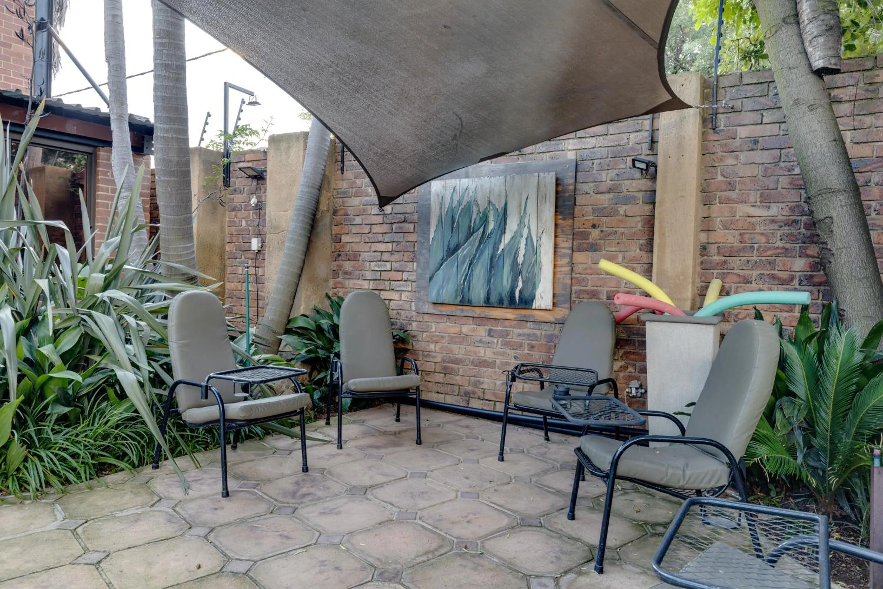 Patio in Sunrock Guesthouse