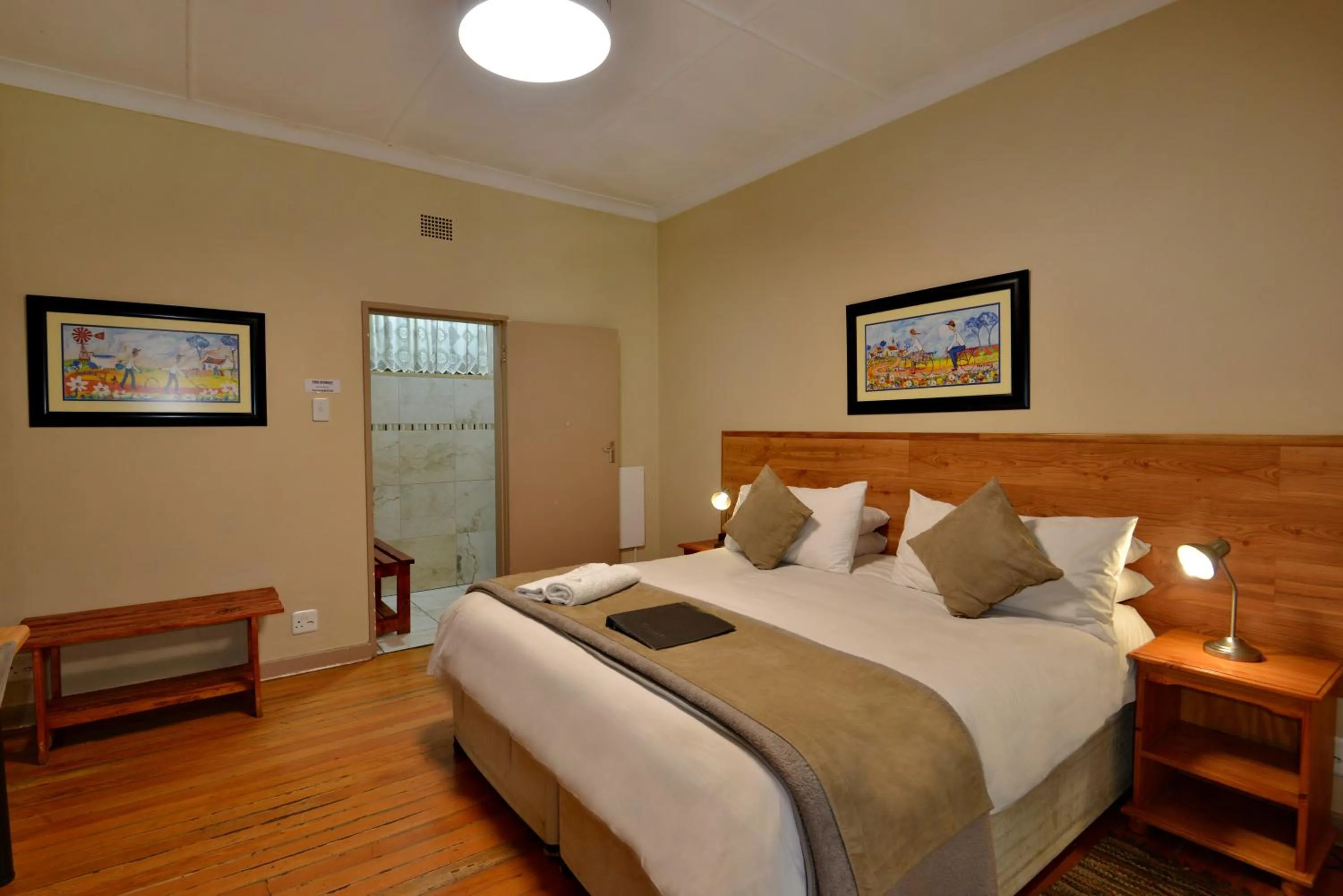 Bed in Sunrock Guesthouse