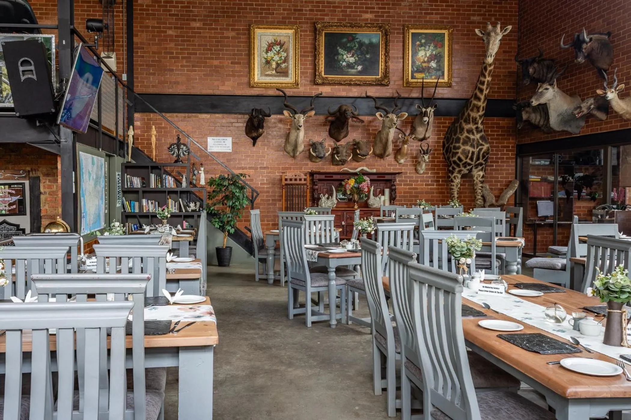 Dining area in Sunrock Guesthouse