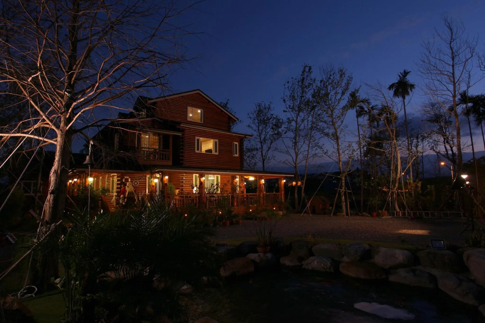 Property building in North Zart