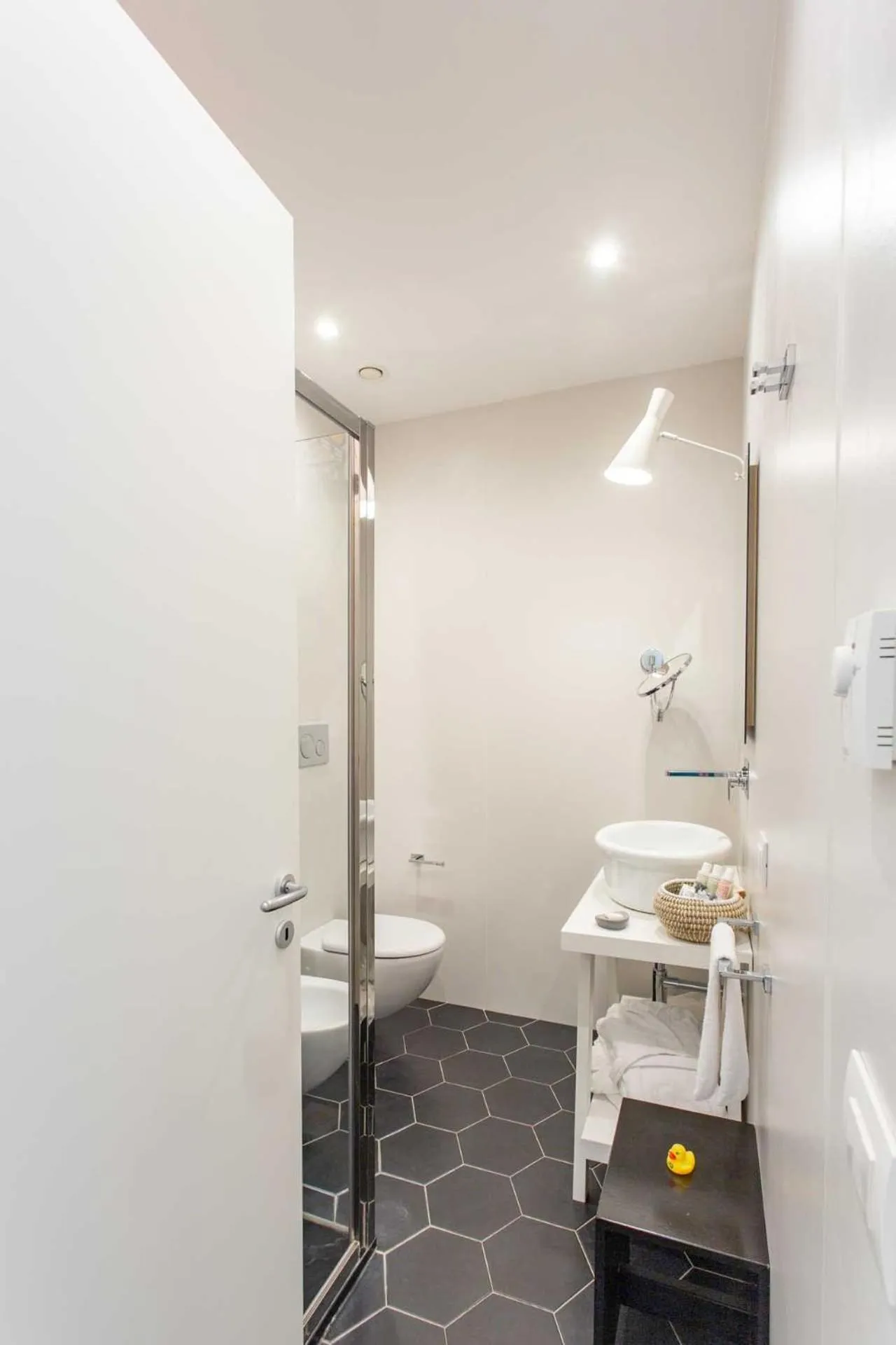 Bathroom in Accademia 39