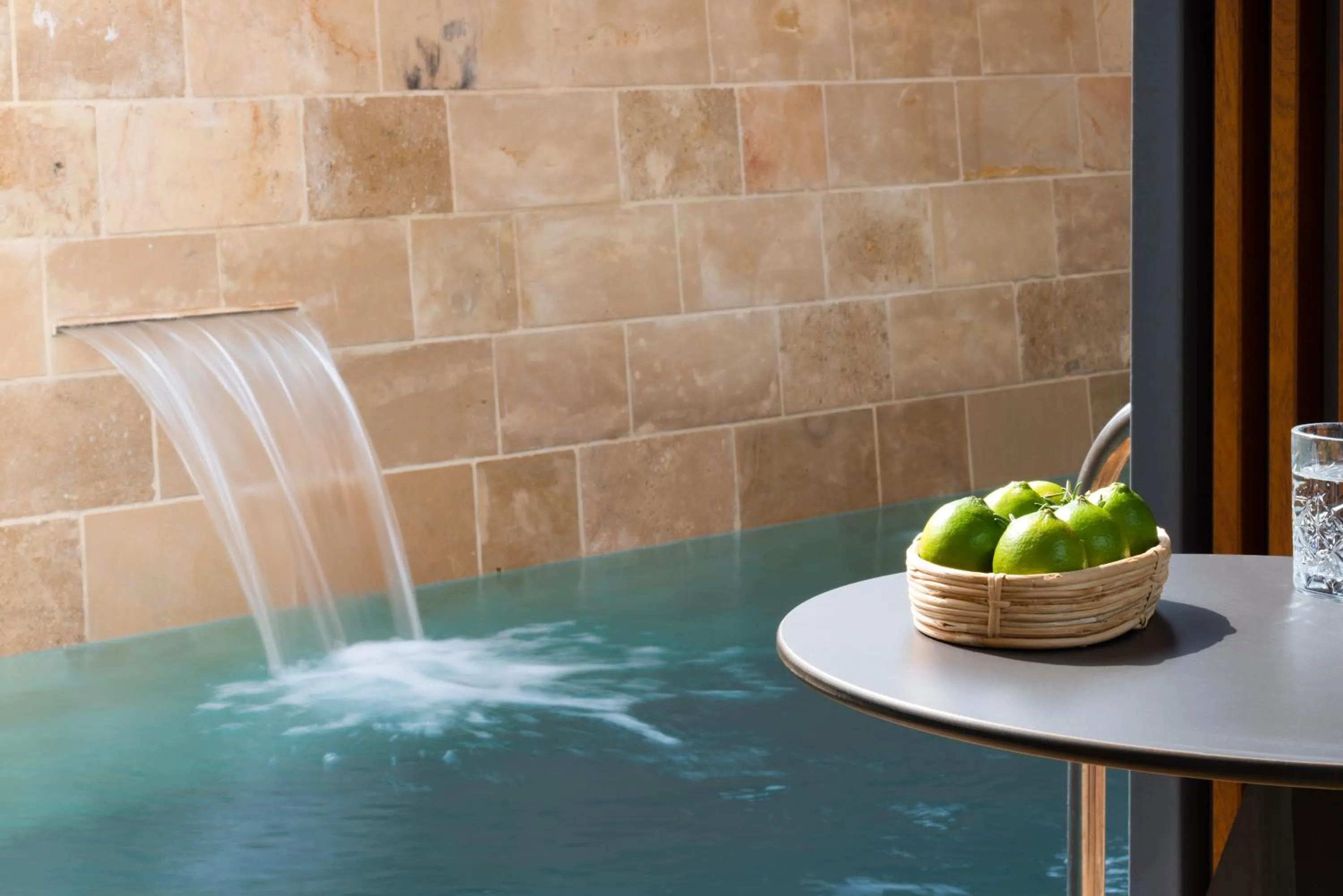 Ikones Seafront Luxury Suites